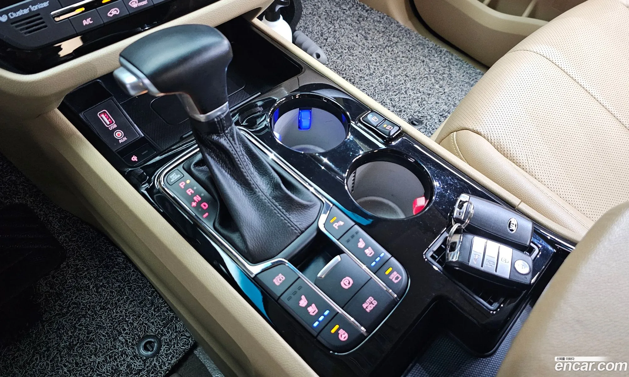 Kia Carnival 2019 KNAMB81ABKS571746 — 15