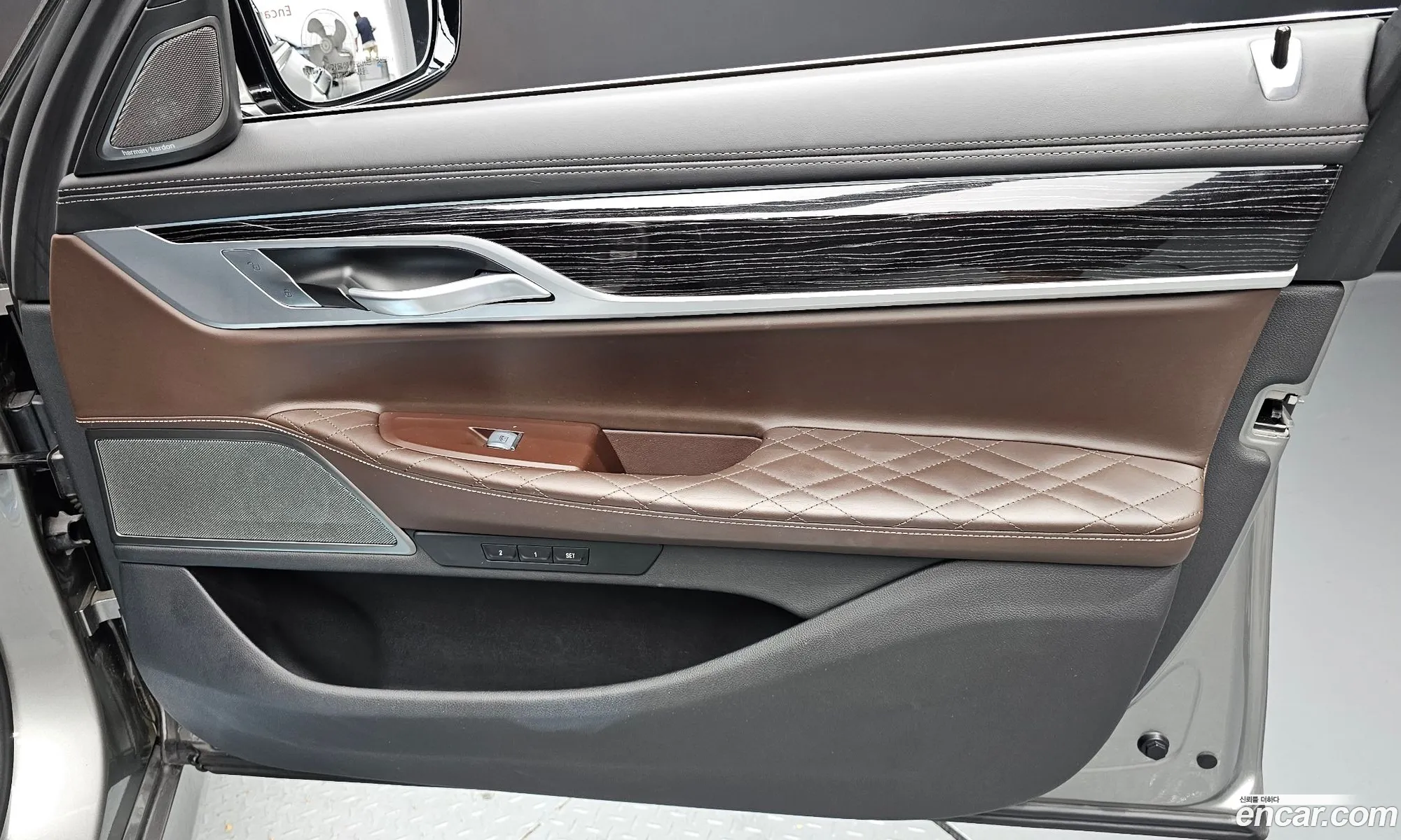 BMW 7 Series 2020 WBA7D6107LCE73160 — 28