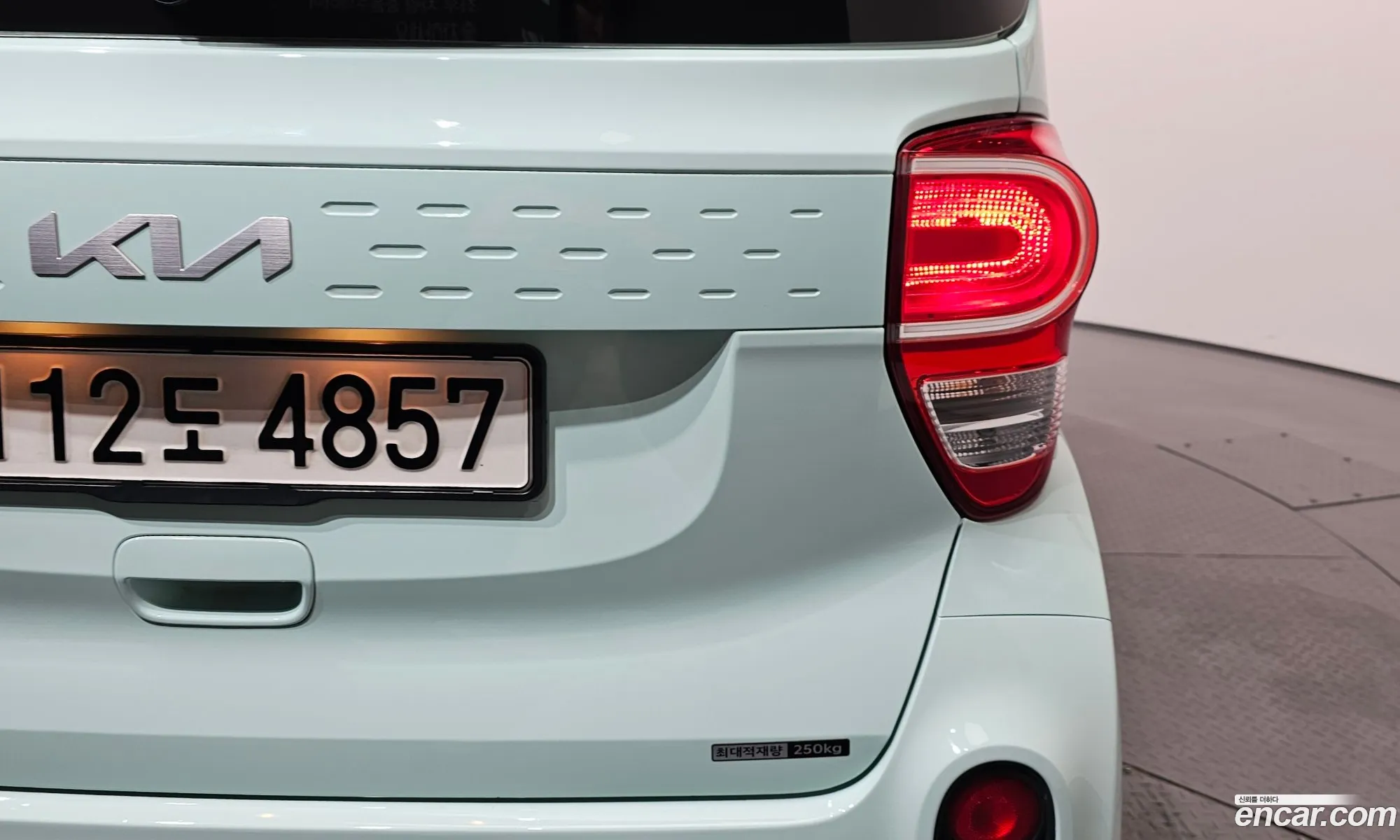 Kia Ray 2022 KNACF911BNT319511 — 11