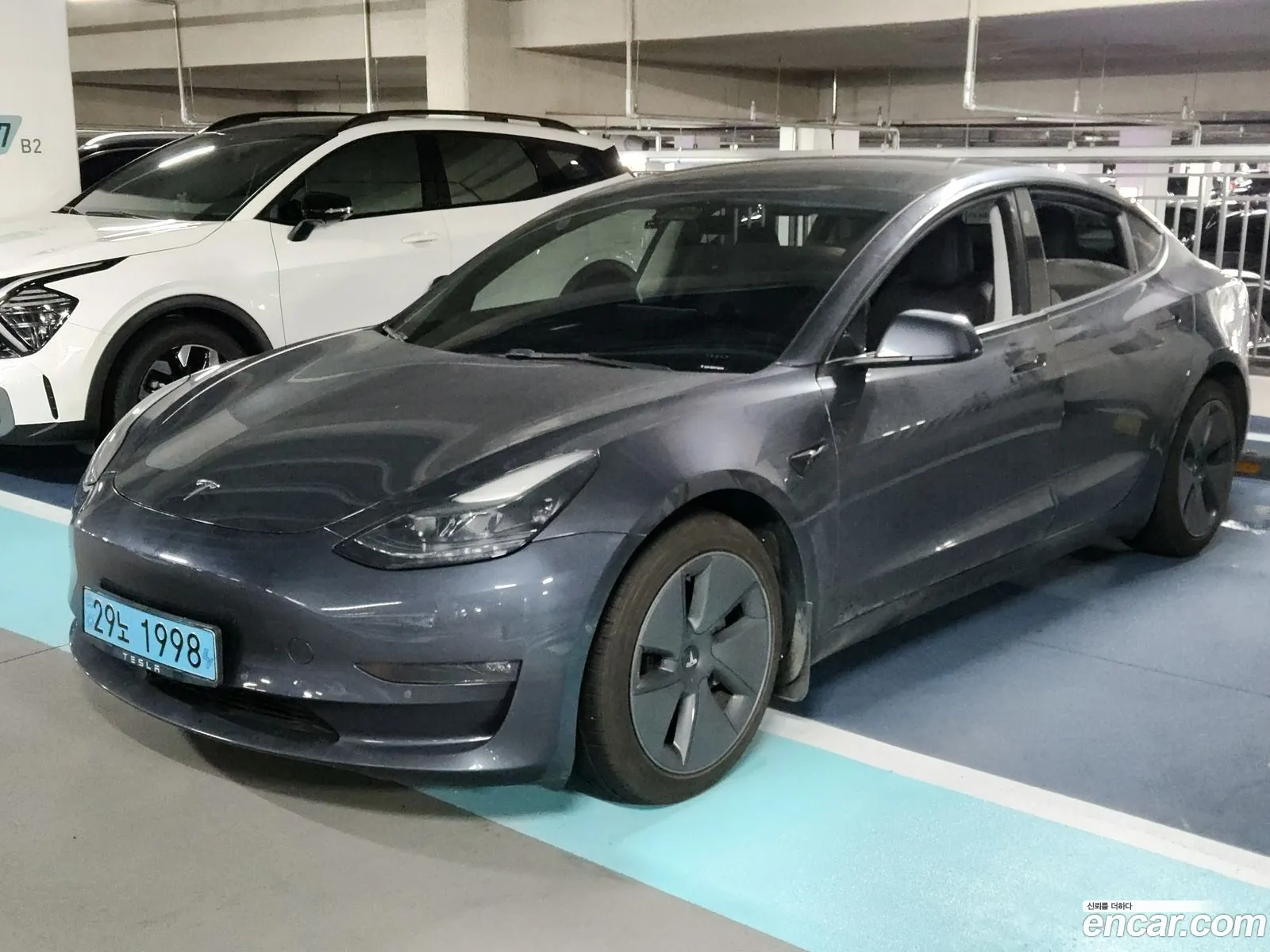 Tesla Model 3 2022 — 7