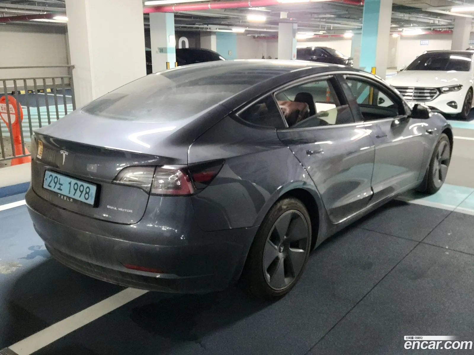 Tesla Model 3 2022 — 6