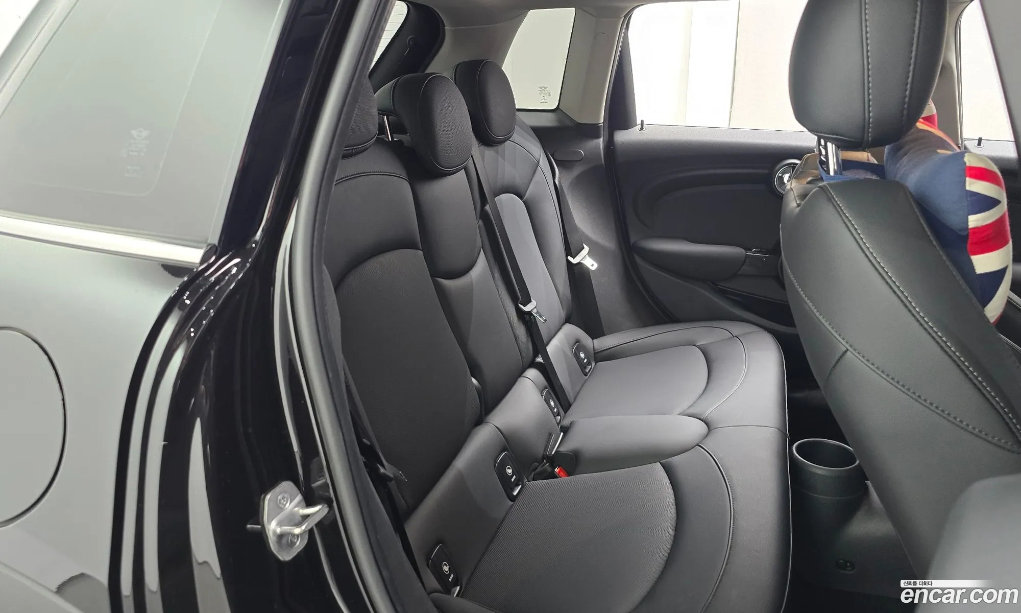 Mini Cooper 2021 WMWXV7108M2N86123 — 7