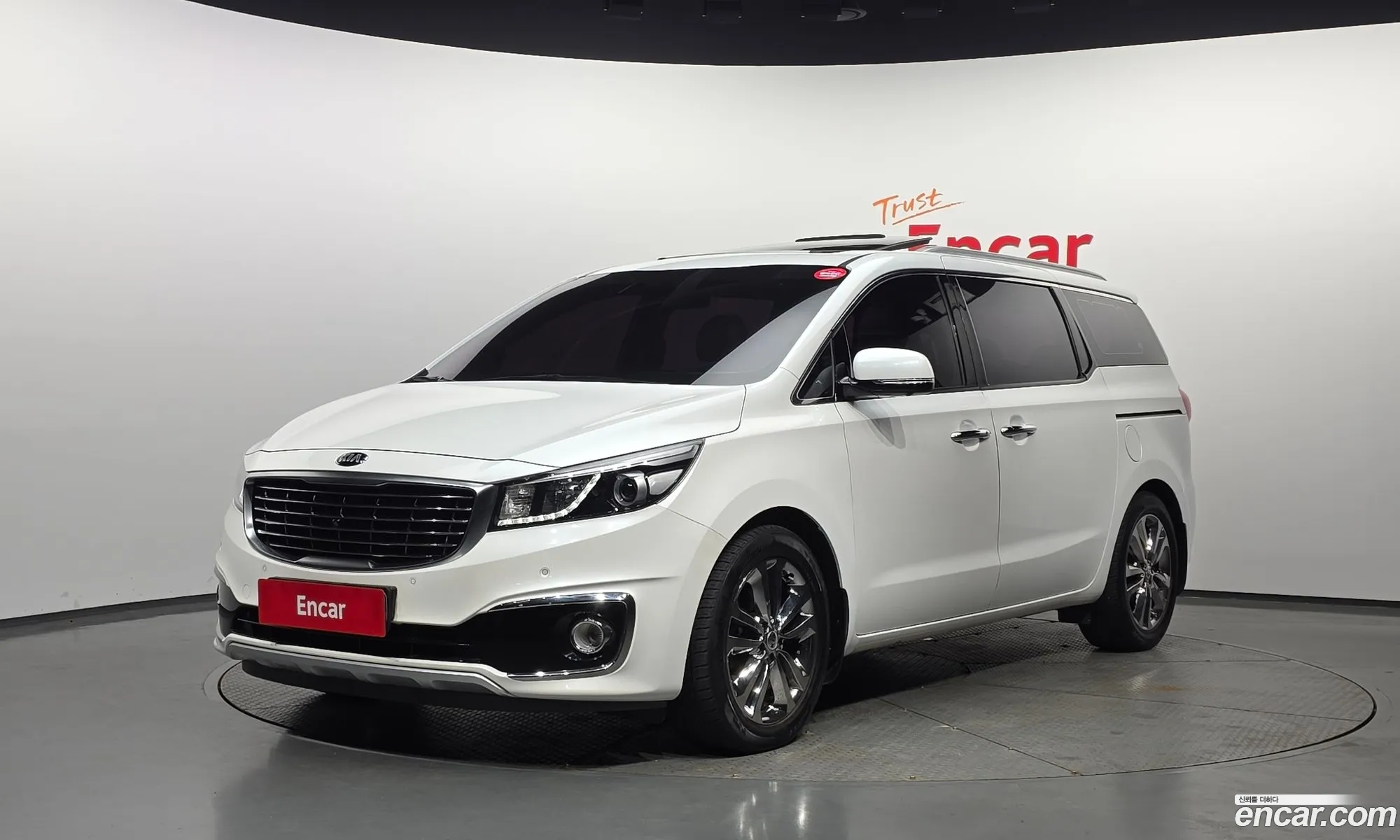 Kia Carnival 2017 KNAME81ABHS339572 — 9
