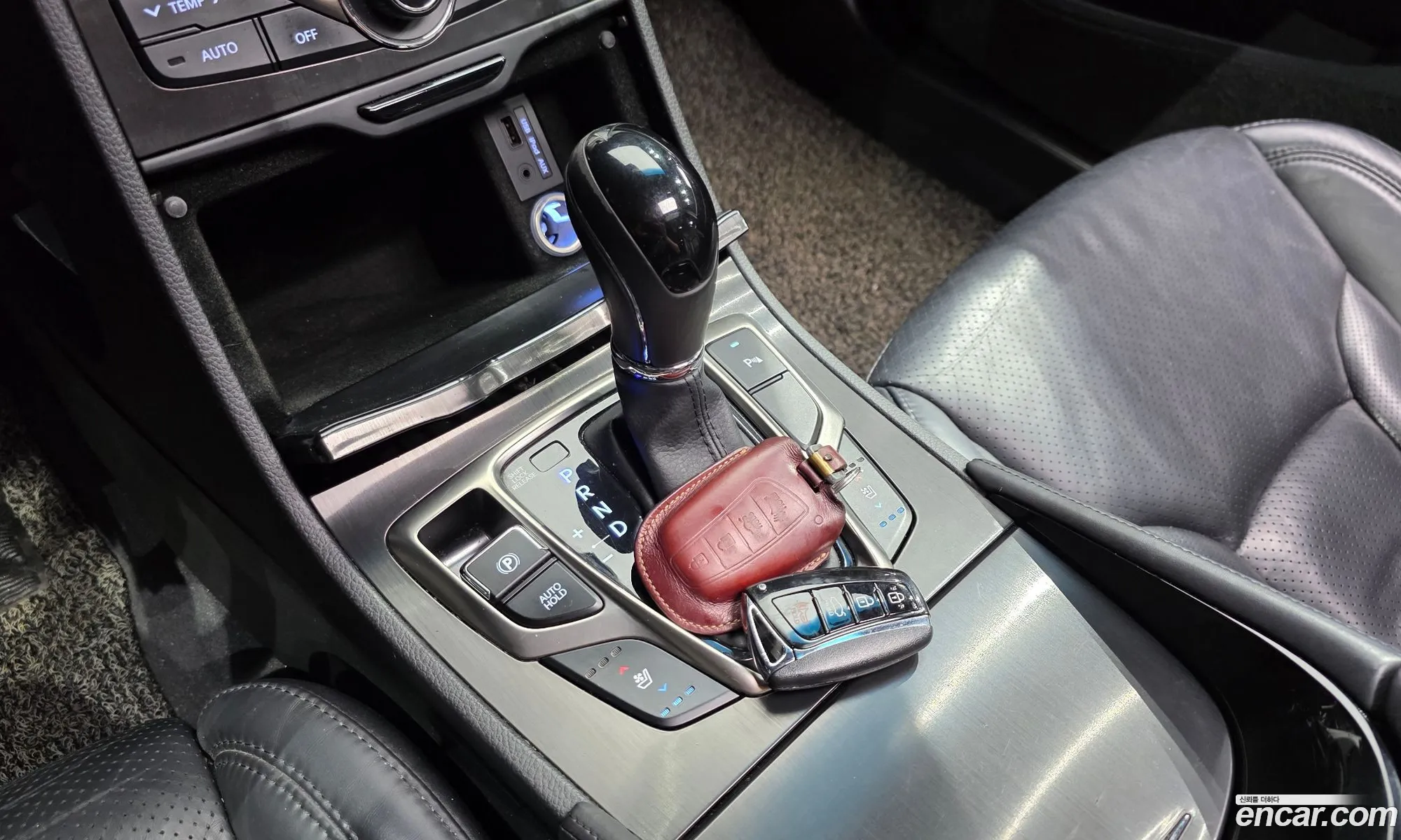 Hyundai Grandeur HG 2014 — 15