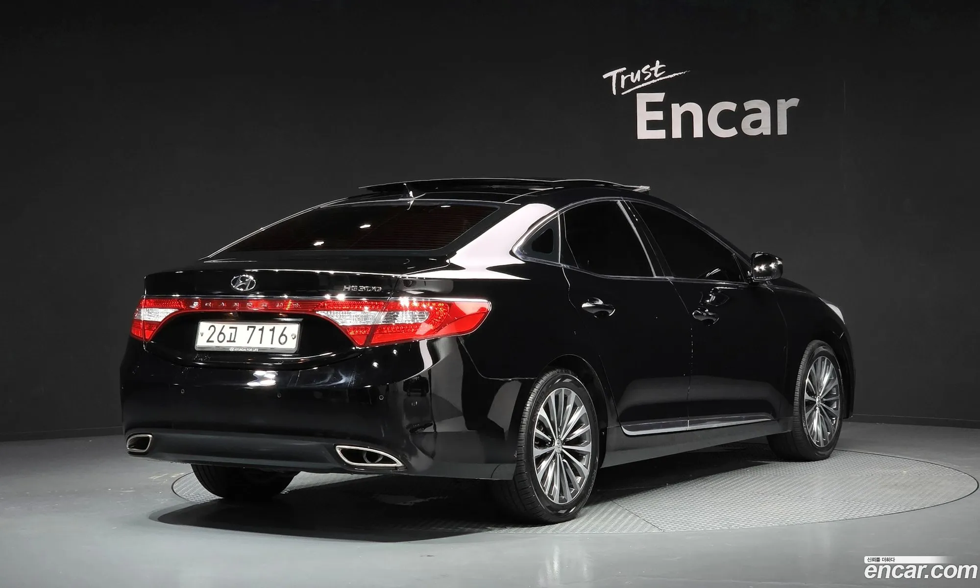 Hyundai Grandeur HG 2014 — 18