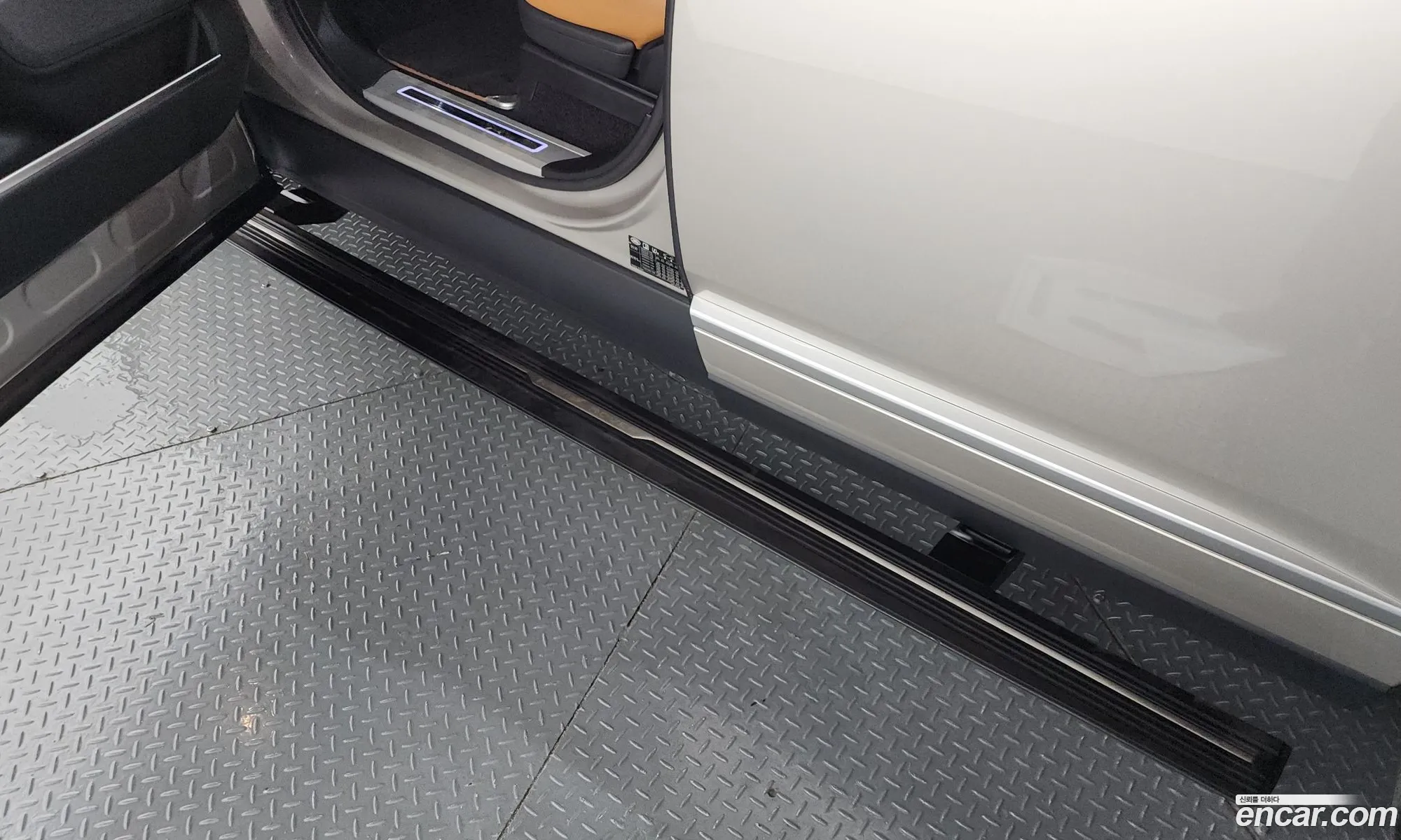 Land Rover Range Rover 2020 SALGA3BJ6LA598511 — 34