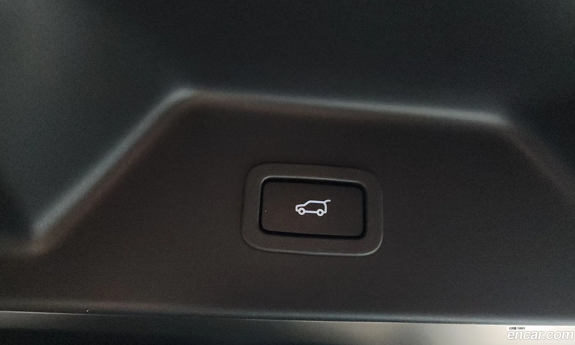 Land Rover Range Rover 2020 SALGA3BJ6LA598511 — 32