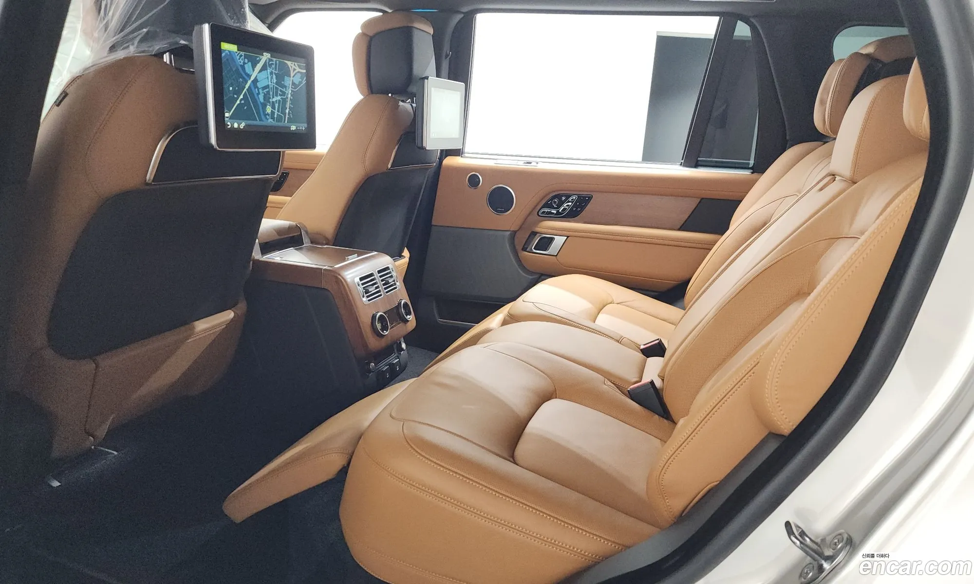 Land Rover Range Rover 2020 SALGA3BJ6LA598511 — 29