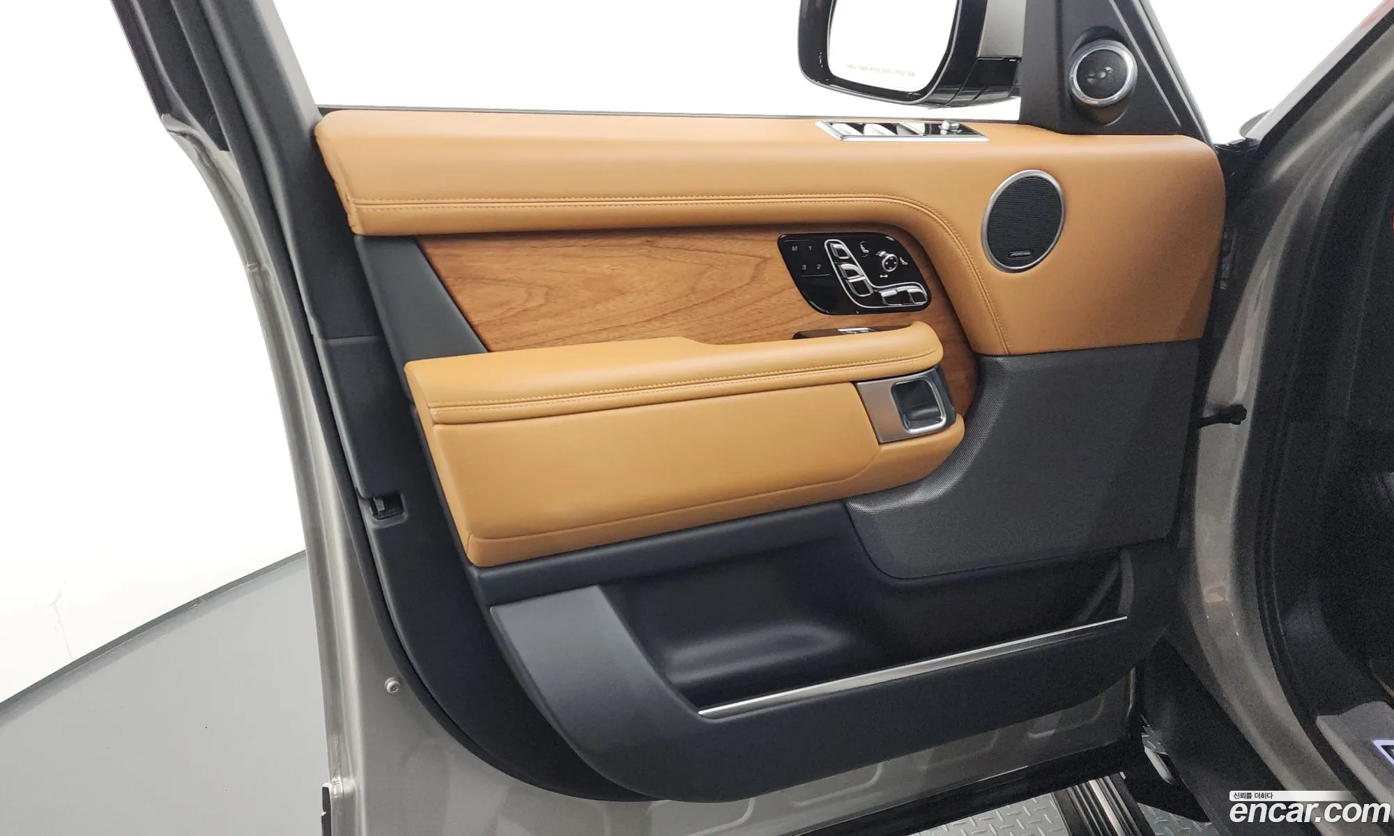 Land Rover Range Rover 2020 SALGA3BJ6LA598511 — 16