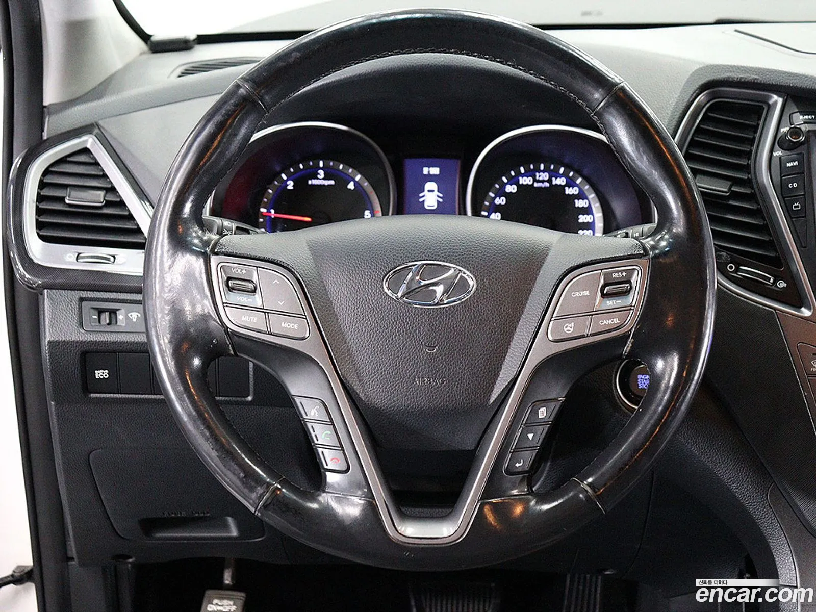 Hyundai Santa Fe DM 2012 — 17