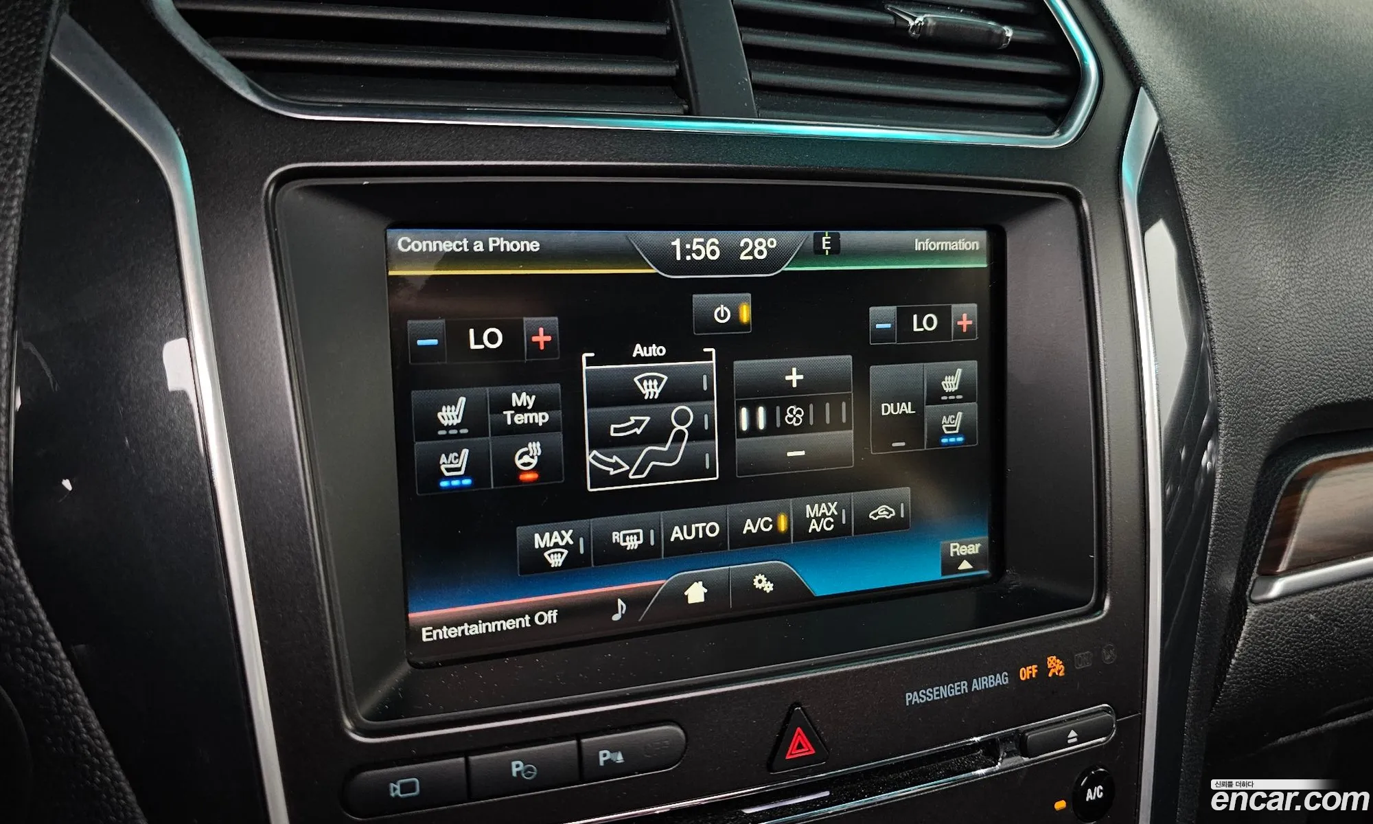 Ford Explorer 2016 1FM5K8FH5GGD08144 — 17