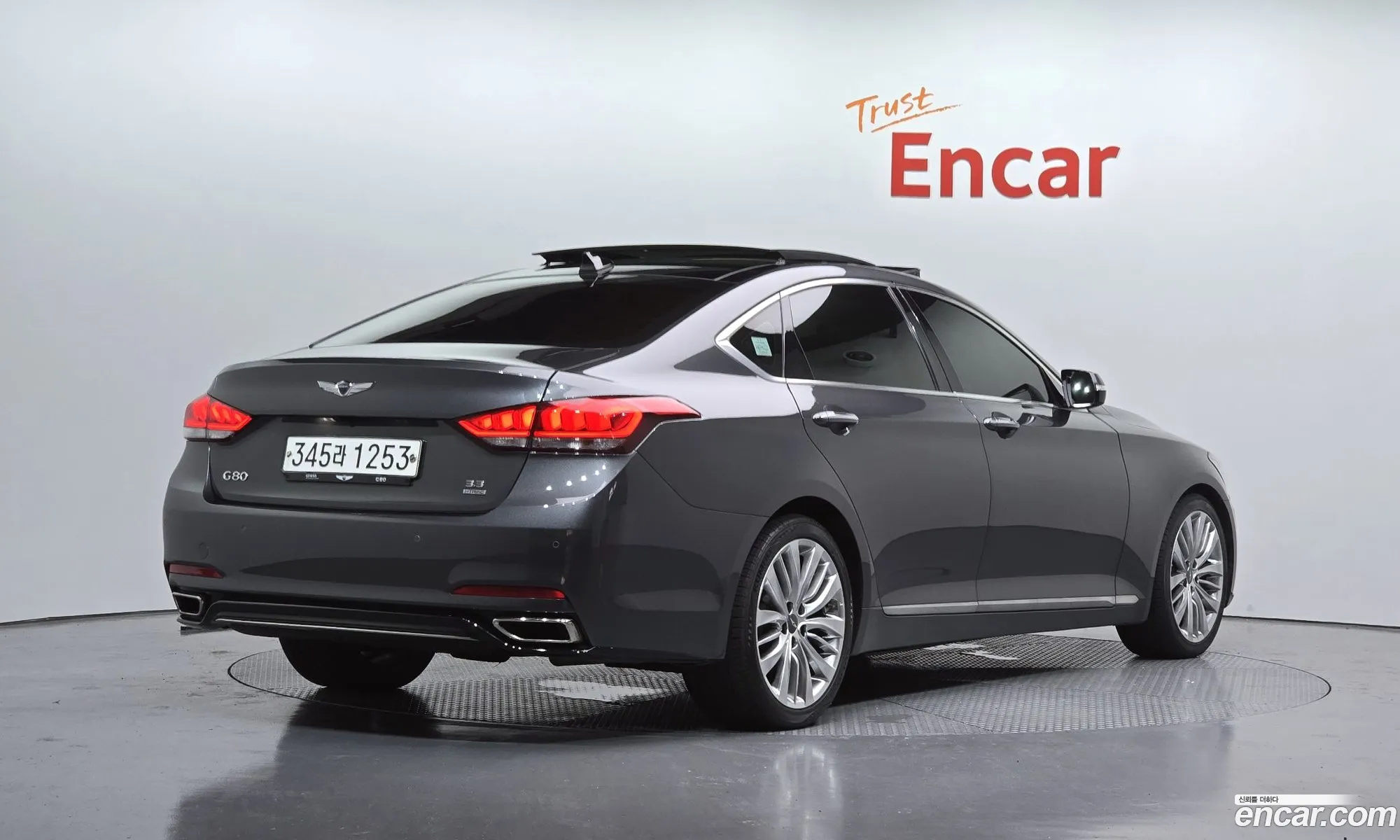 Genesis G80 2017 KMHGL41DDJU237500 — 18