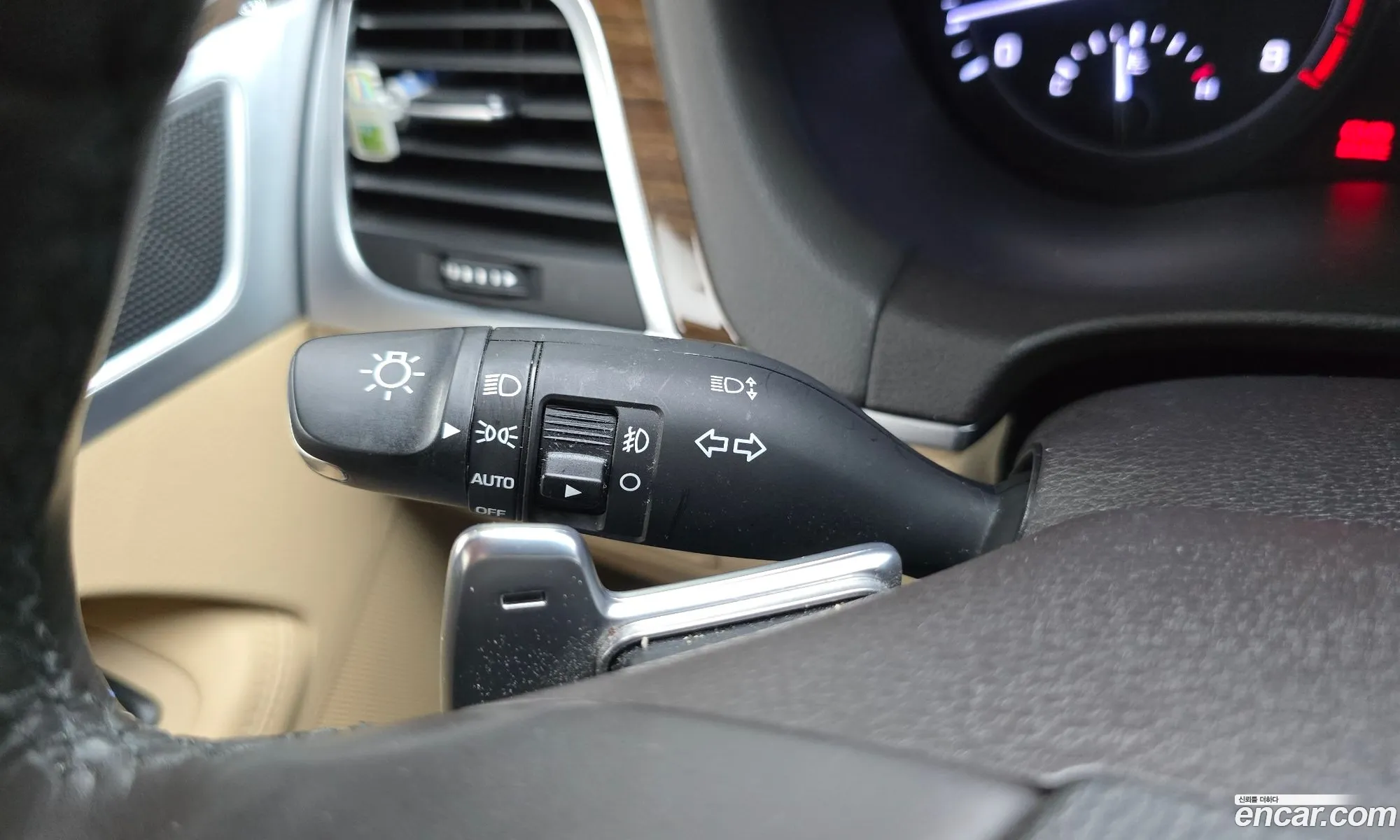 Genesis G80 2017 KMHGL41DDJU237500 — 6