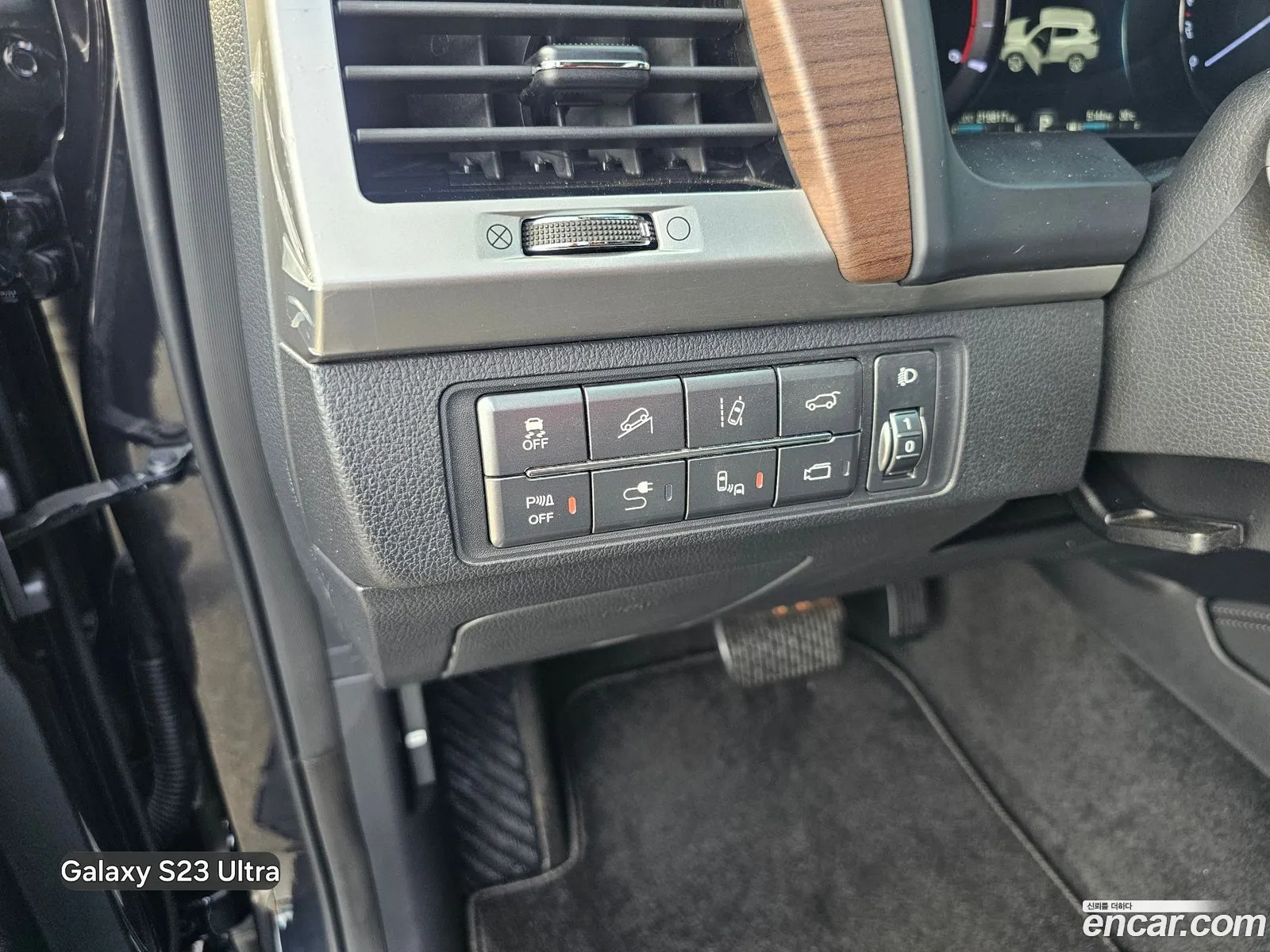 KG Mobility (SsangYong) G4 Rexton 2018 — 13