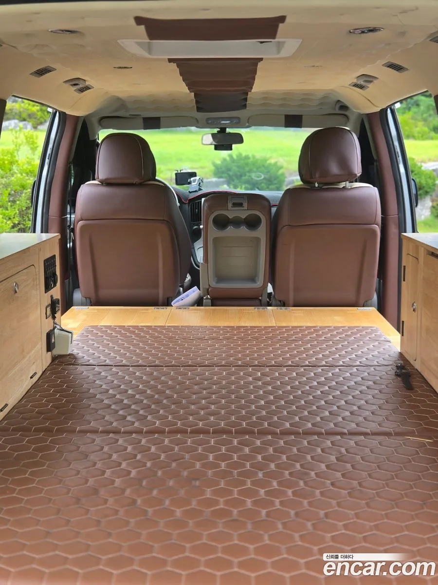 Hyundai Grand Starex 2014 — 2