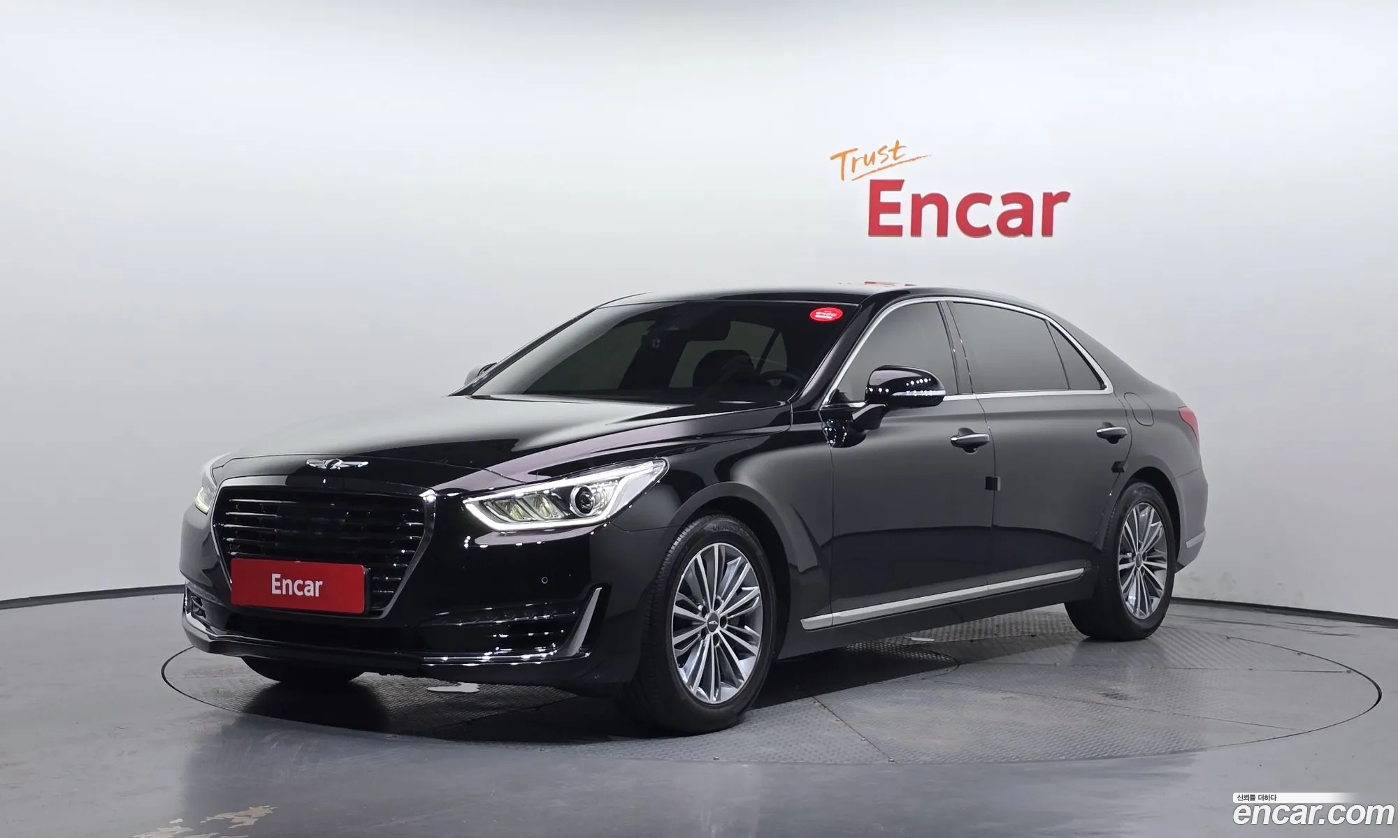 Genesis EQ900 2016 — 13
