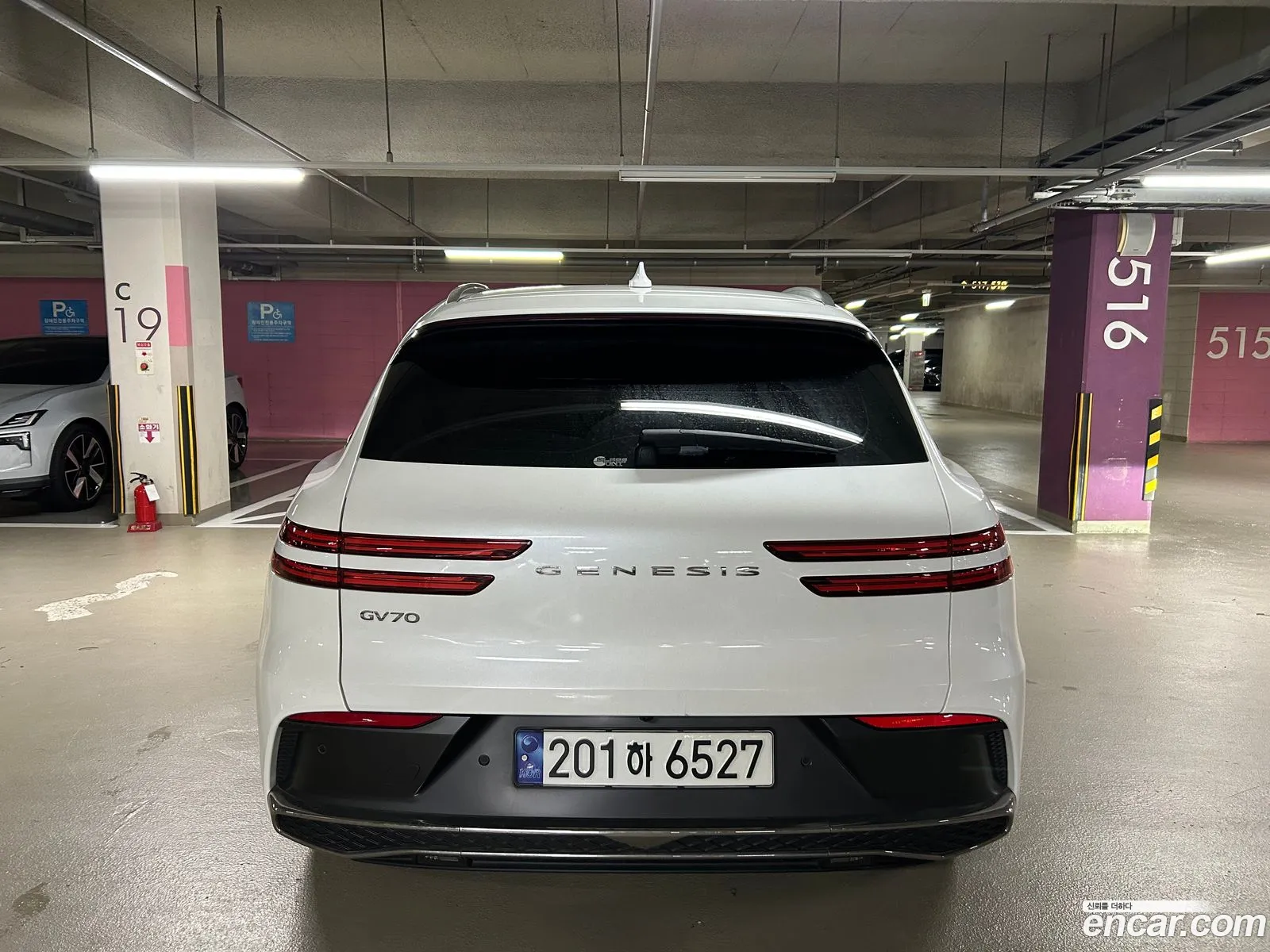 Genesis GV70 2025 — 4