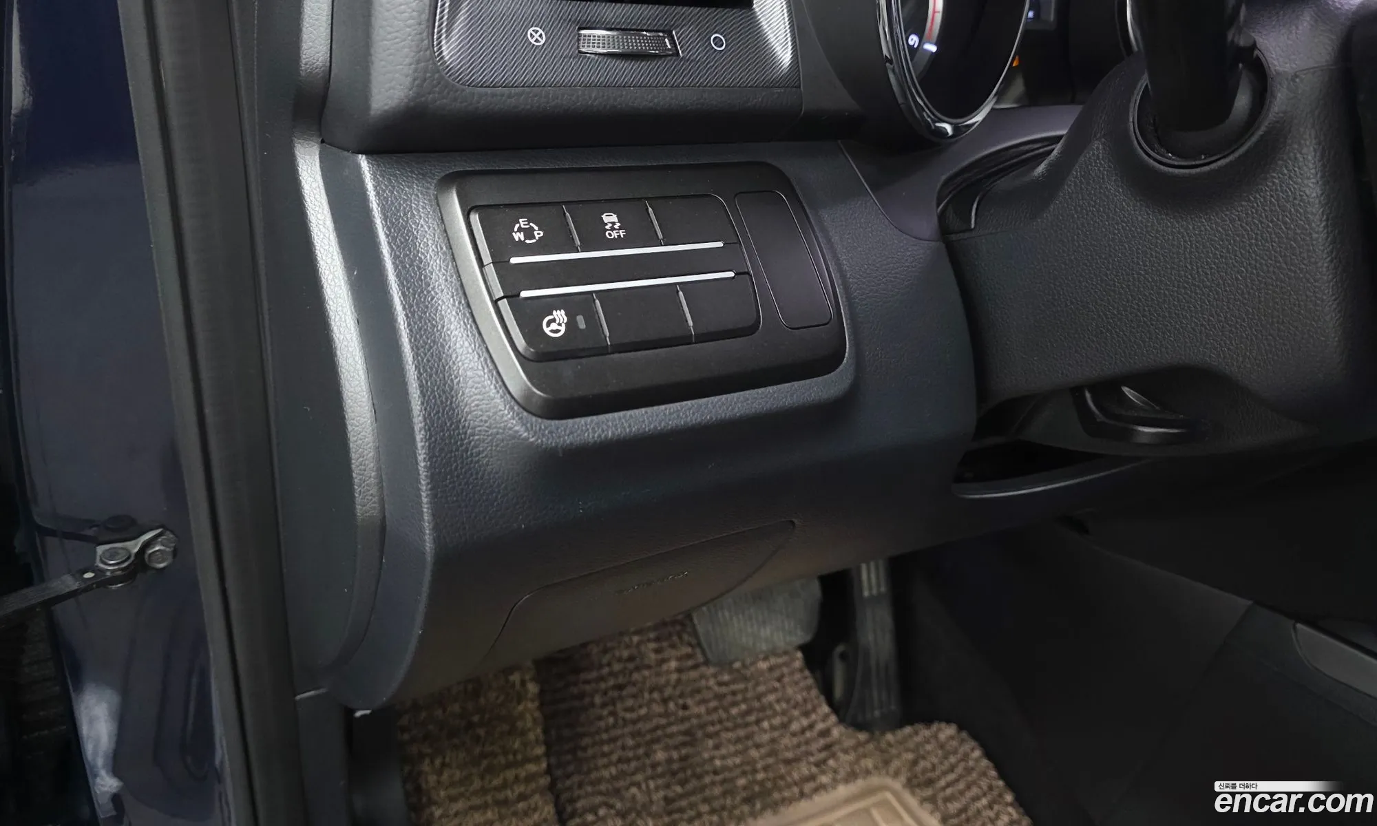 KG Mobility (SsangYong) Tivoli 2016 — 25