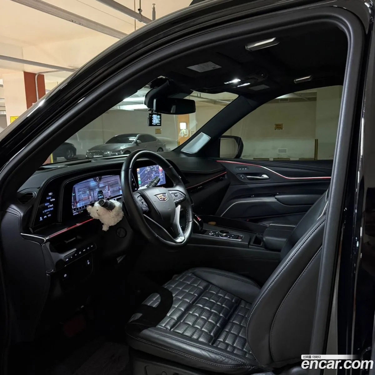 Cadillac Escalade 2021 — 14