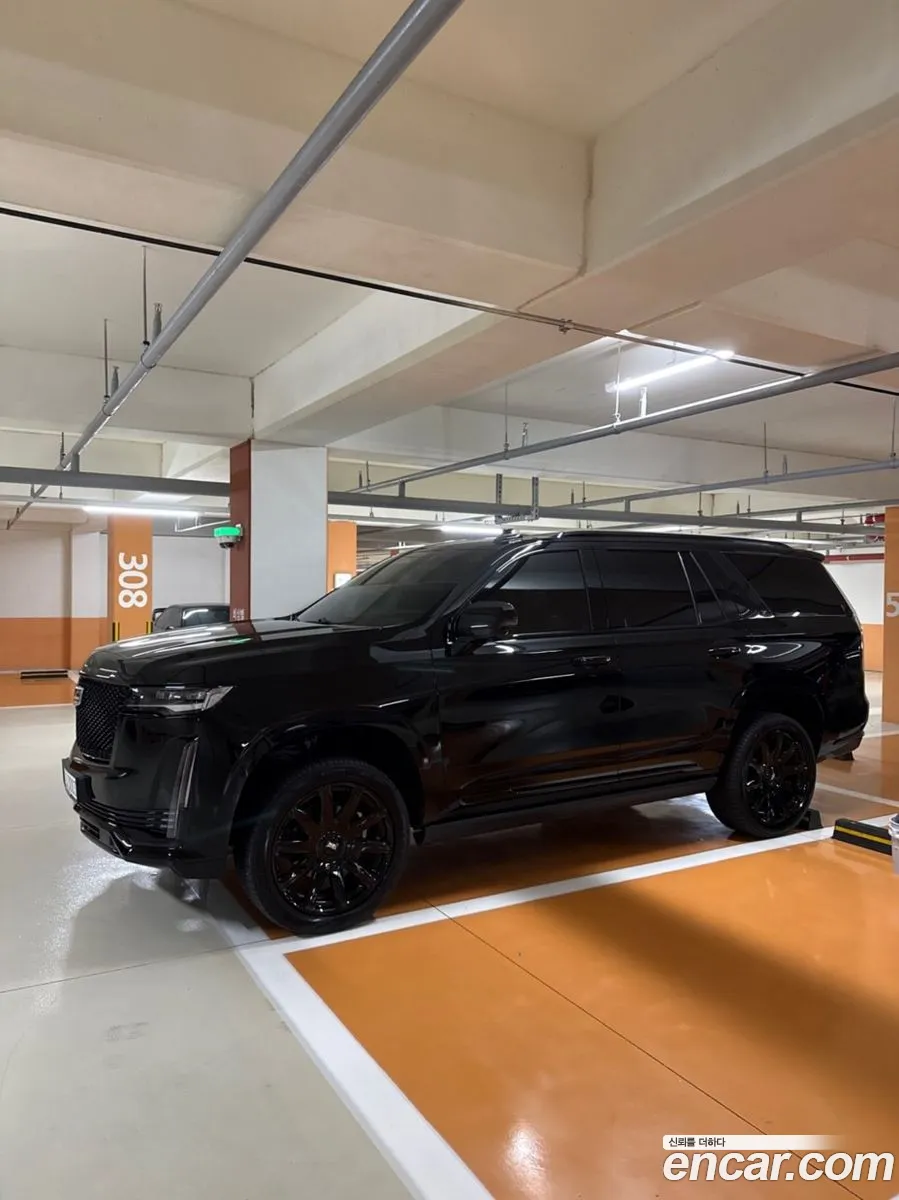 Cadillac Escalade 2021 — 18
