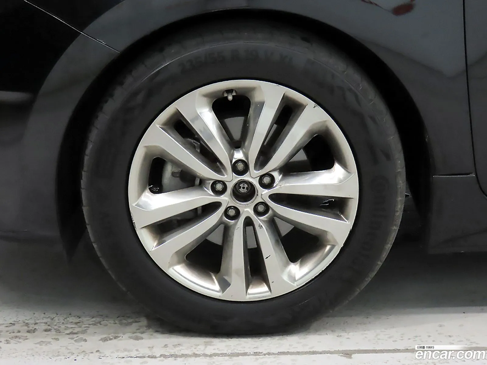Kia Carnival 2015 — 7