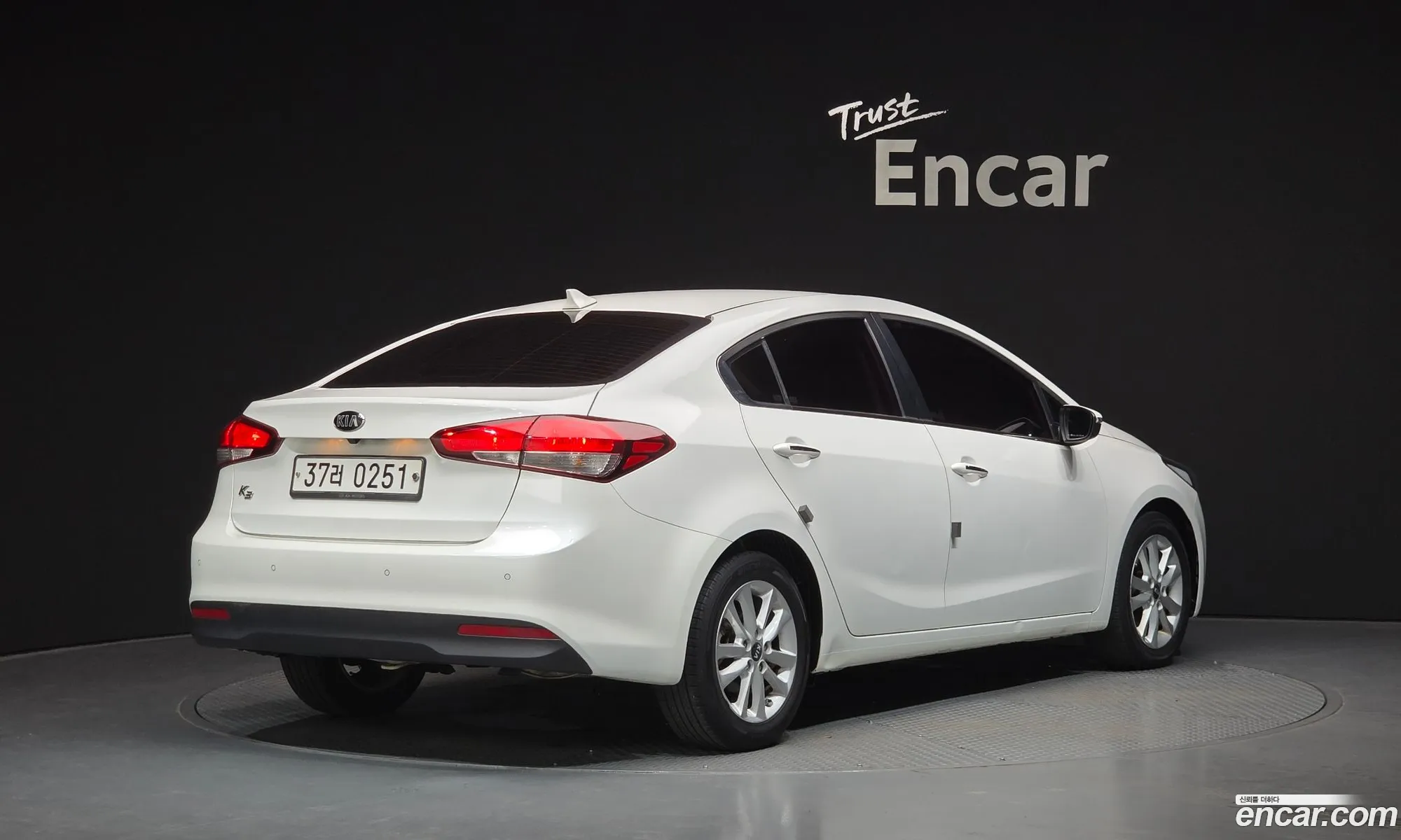Kia K3 2016 KNAFK412BGA943803 — 2