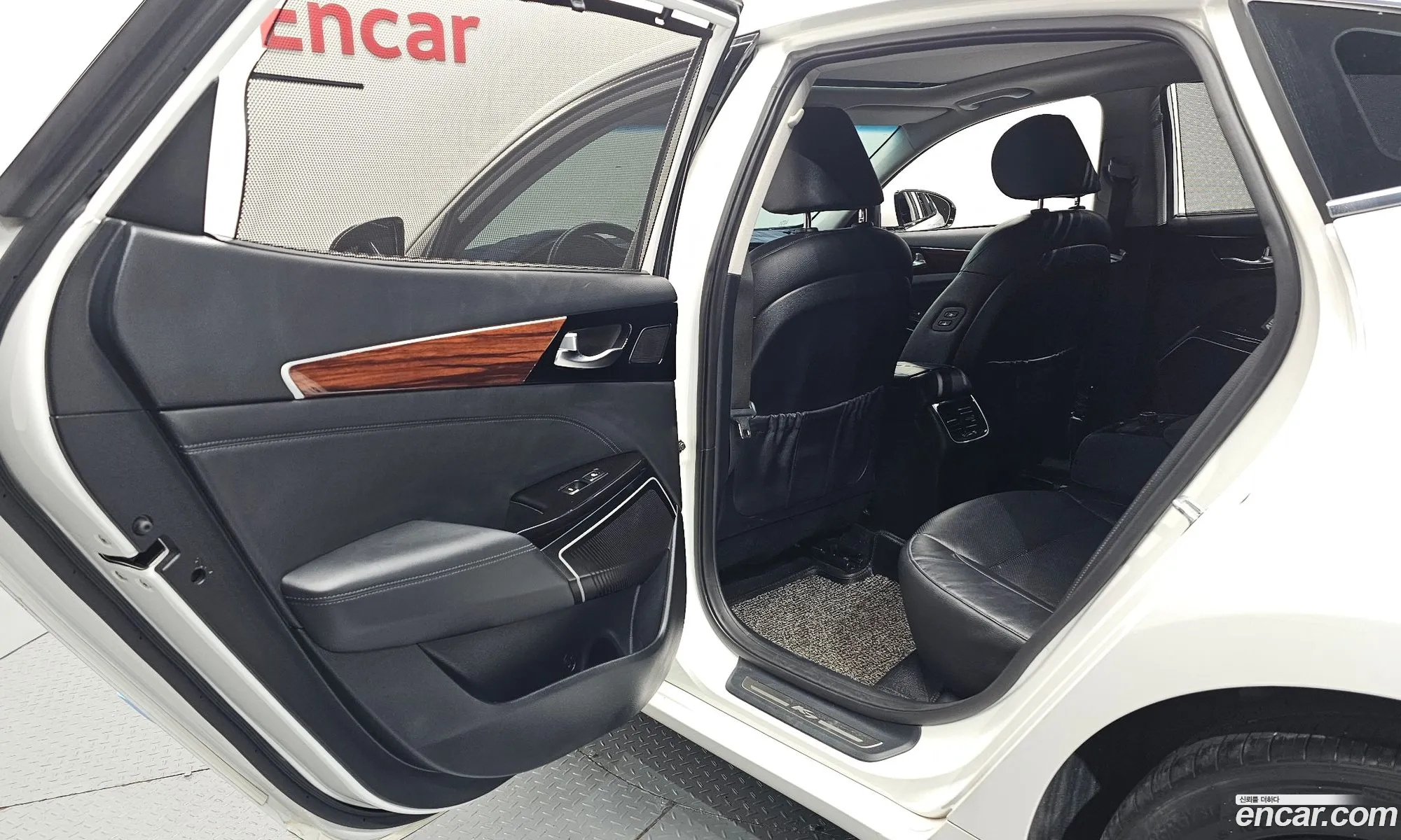 Kia K7 2016 — 2