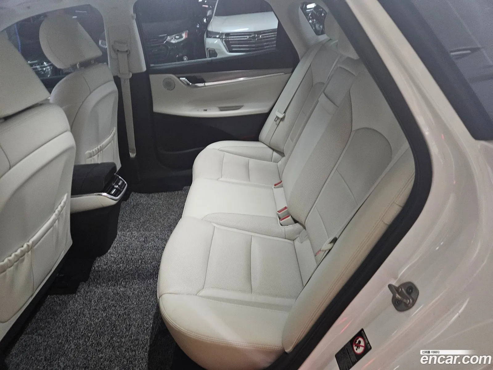 Hyundai Grandeur IG 2022 — 16