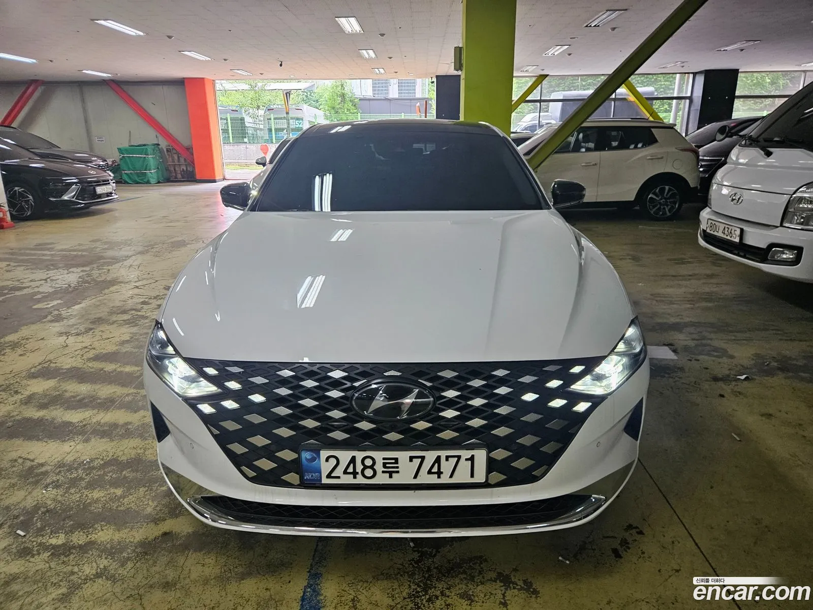 Hyundai Grandeur IG 2022 — 18