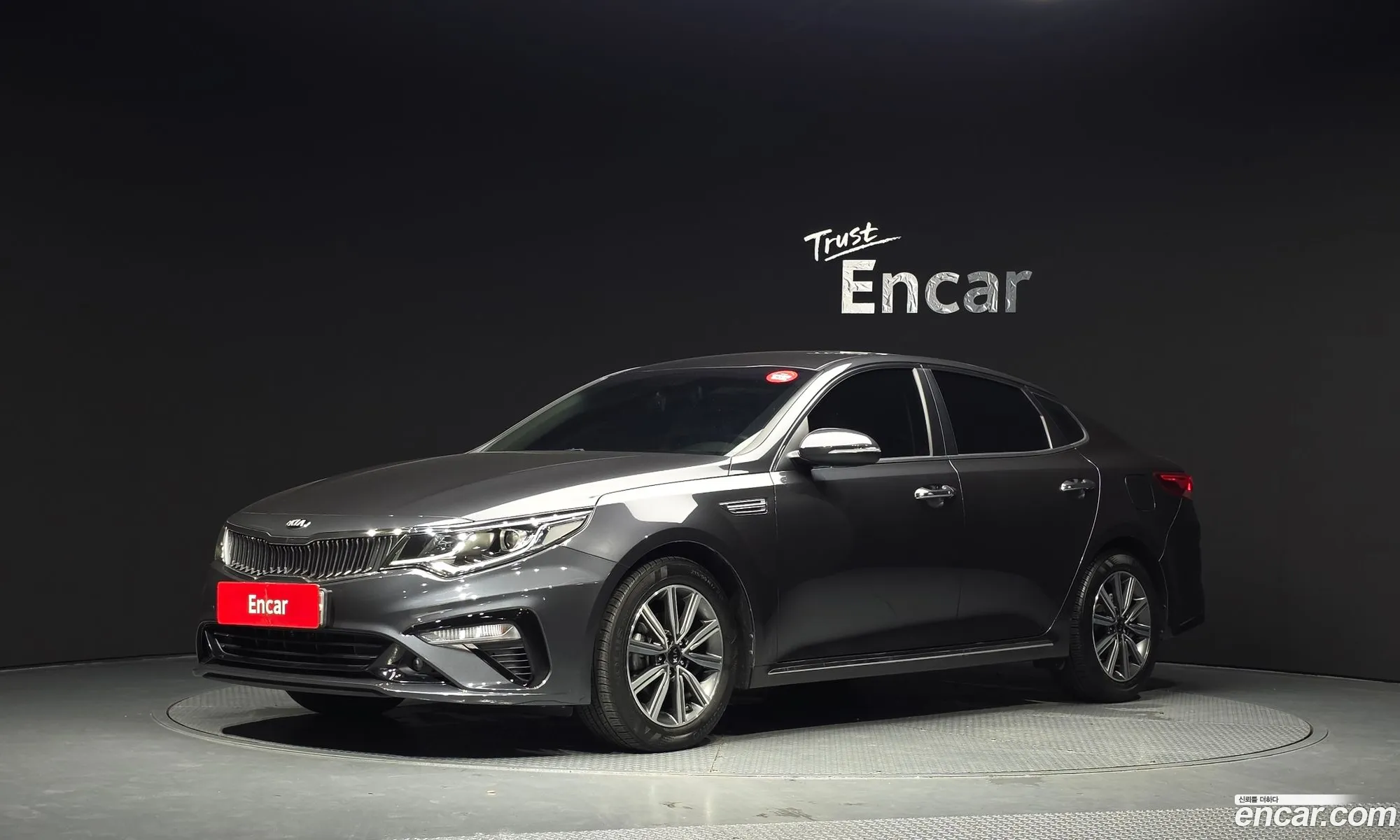 Kia K5 2018 KNAGT411BKA308393 — 4