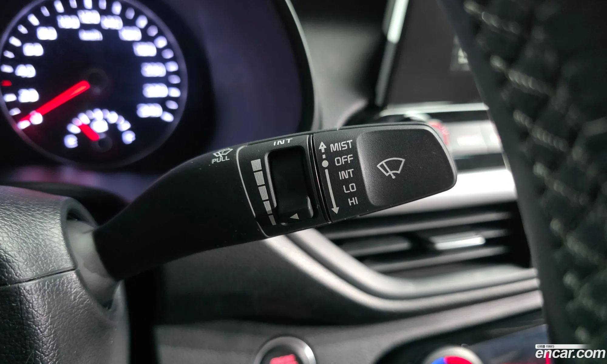 Kia K3 2019 KNAF241BELA883588 — 25