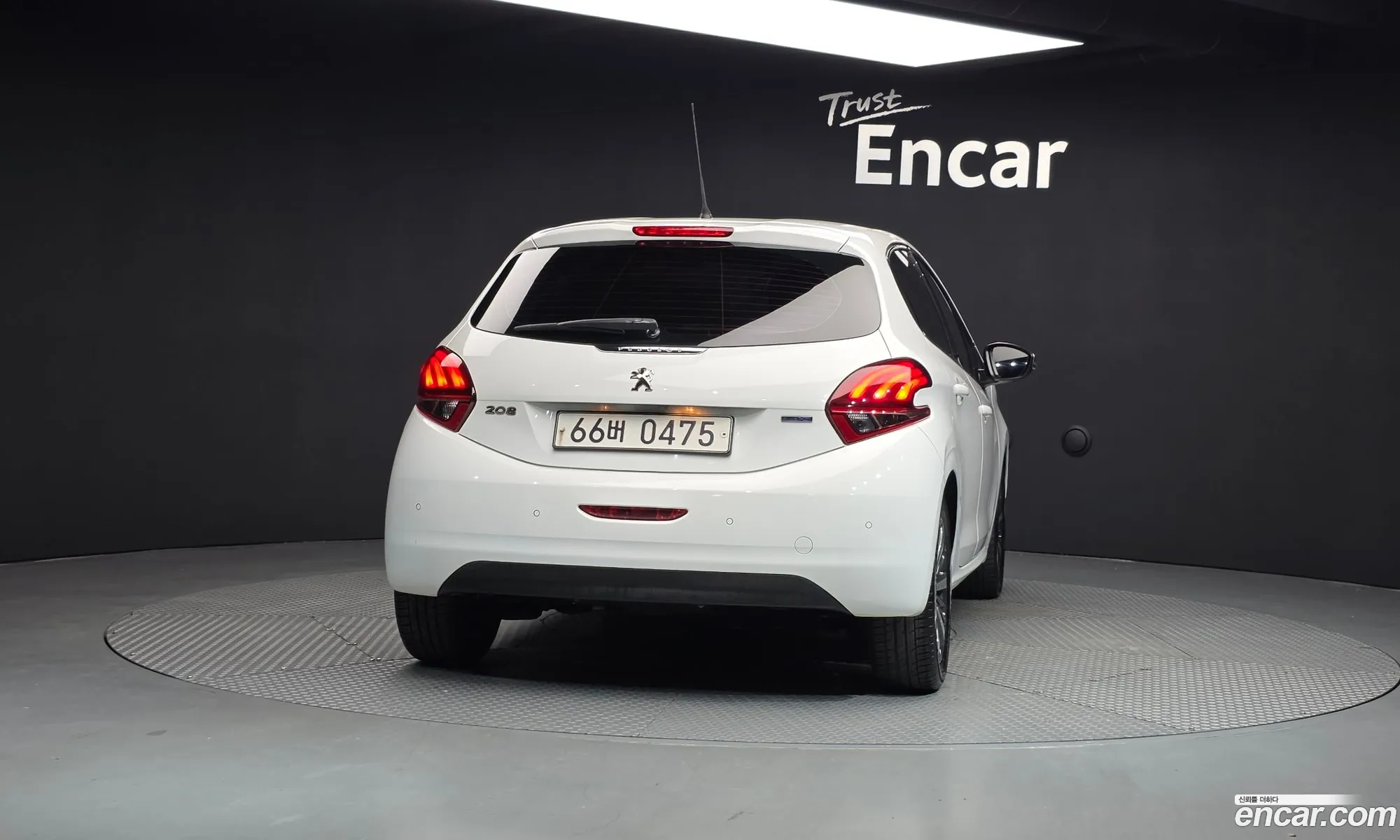 Peugeot 208 2016 VF3CCBHYMHT001769 — 4