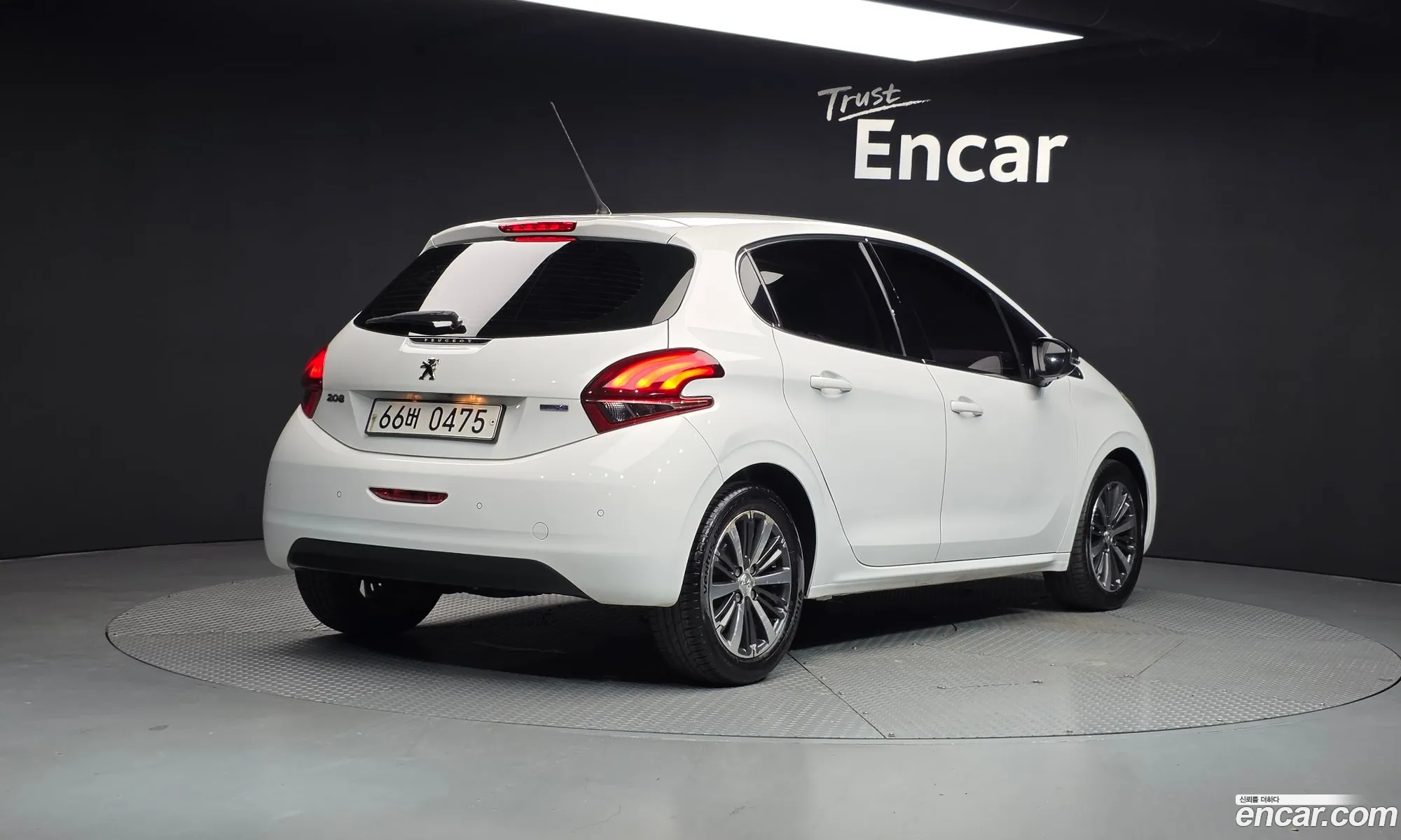 Peugeot 208 2016 VF3CCBHYMHT001769 — 16