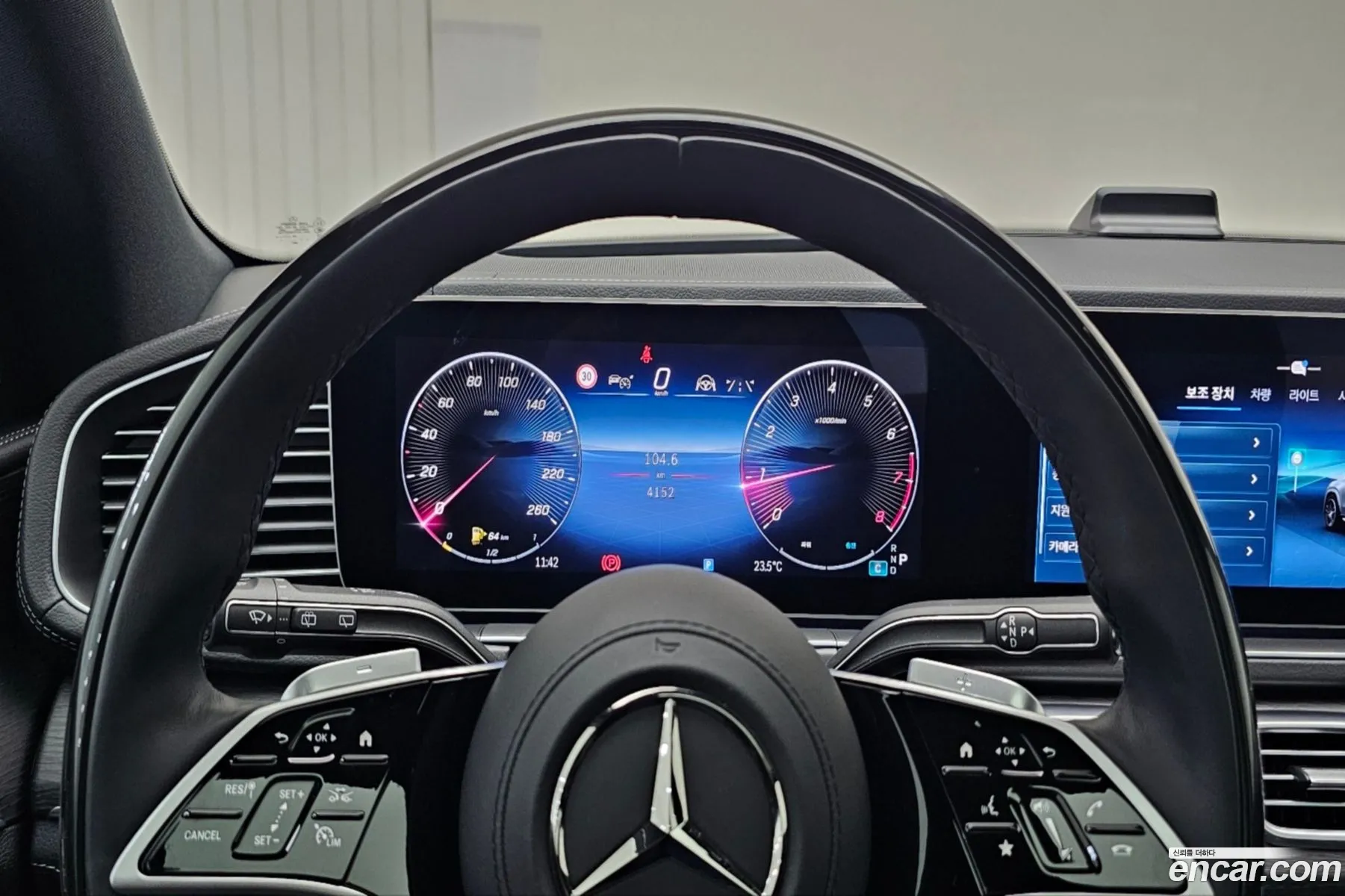 Mercedes-Benz GLS-Class X167 2025 — 4