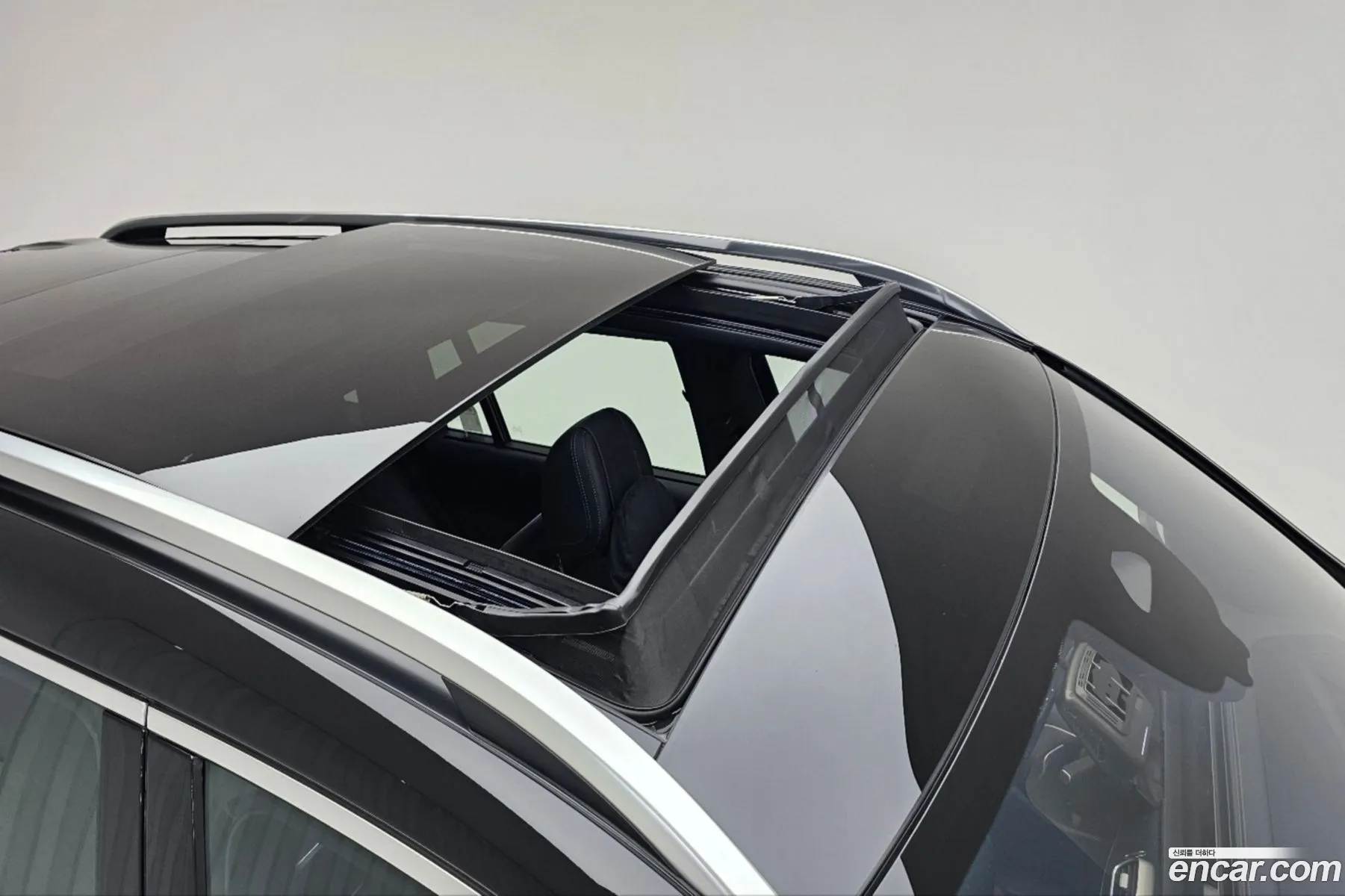 Mercedes-Benz GLS-Class X167 2025 — 19