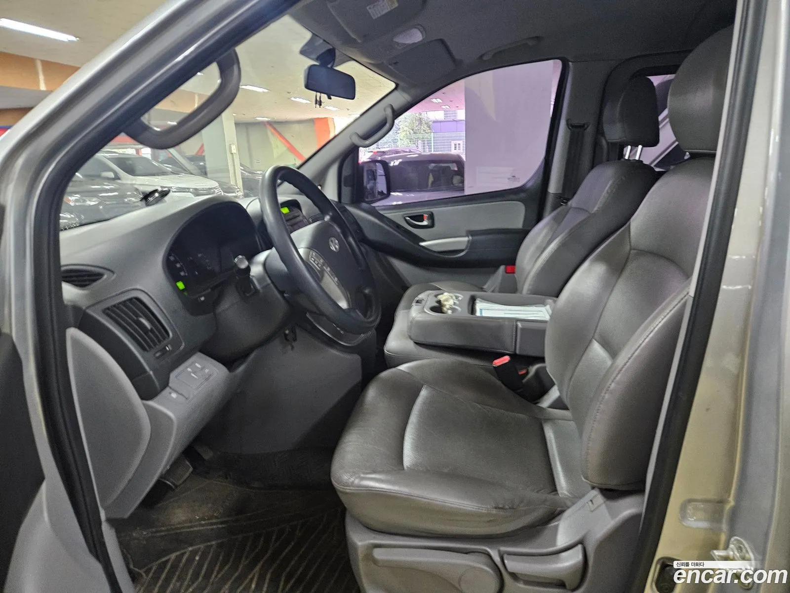 Hyundai Grand Starex 2015 — 8