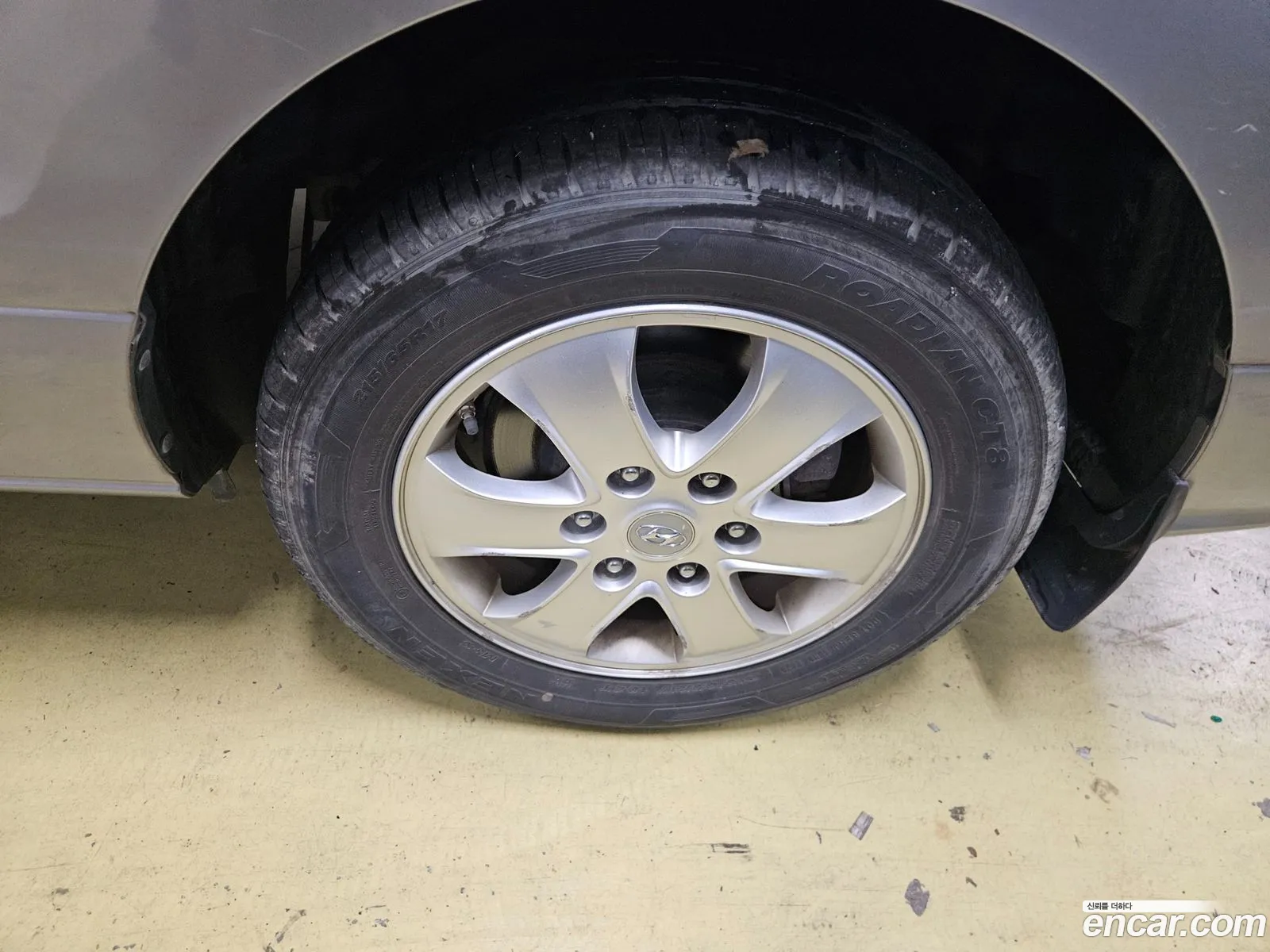 Hyundai Grand Starex 2015 — 16