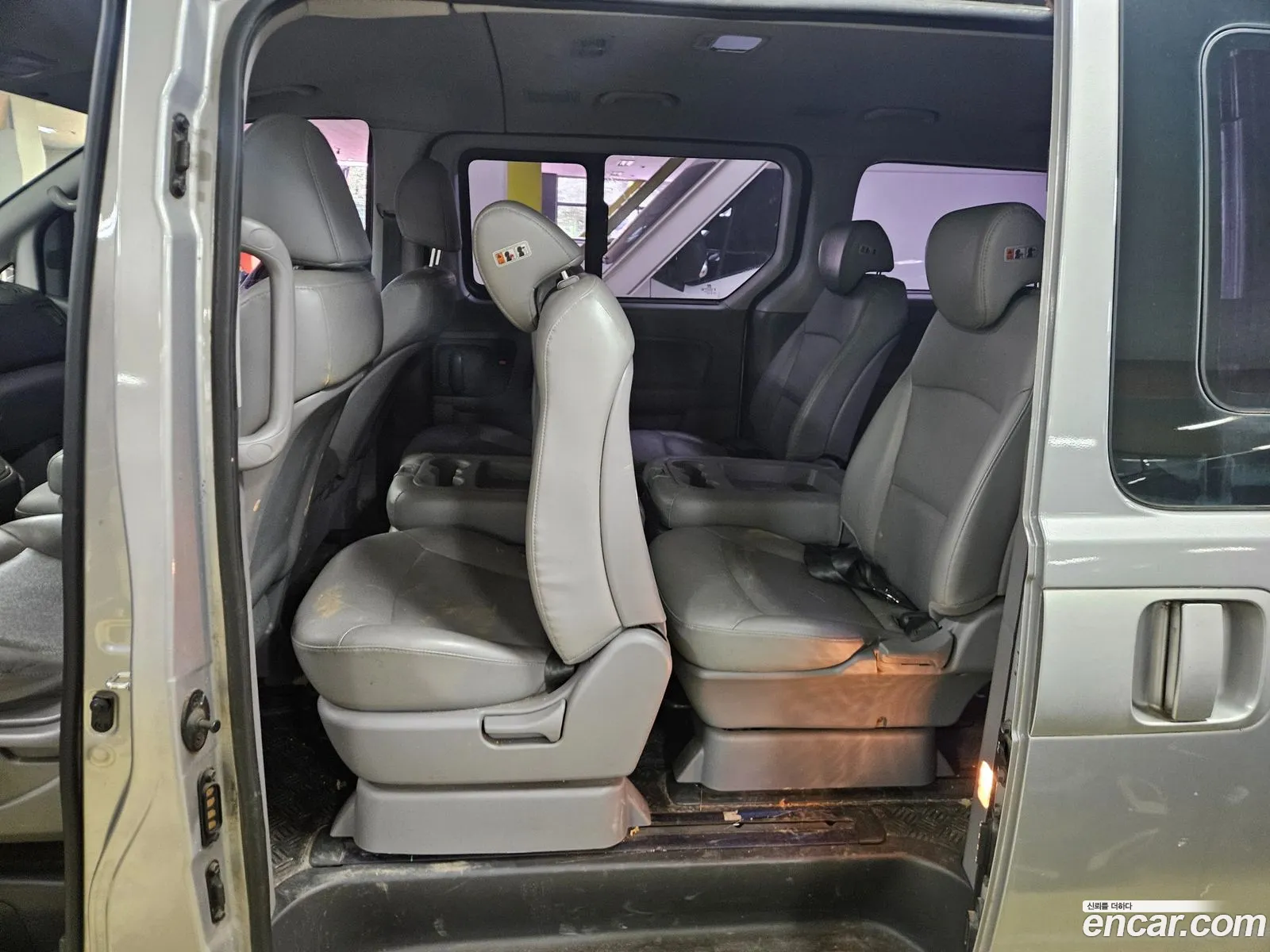 Hyundai Grand Starex 2015 — 13