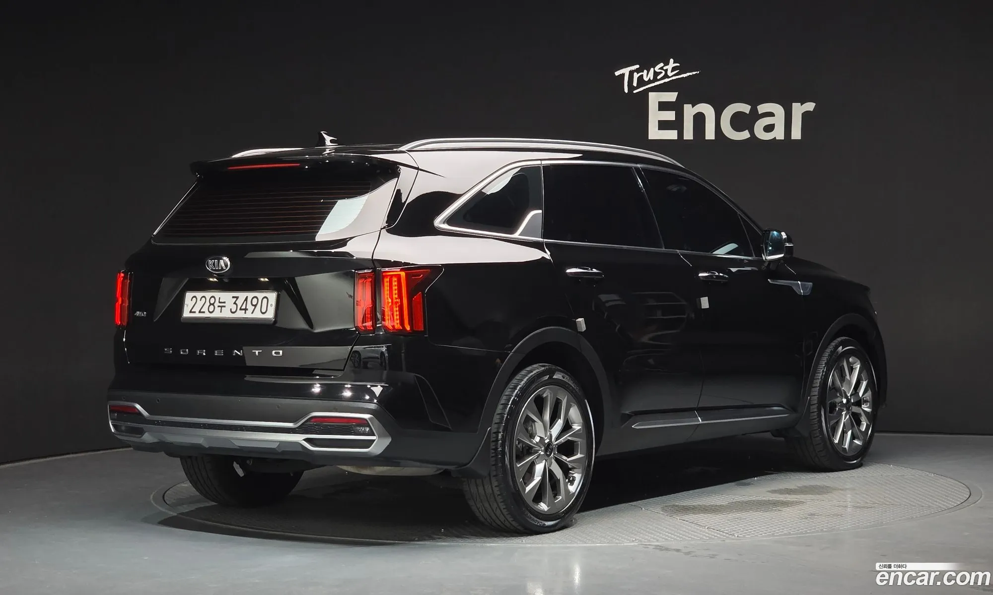 Kia Sorento 2021 — 18