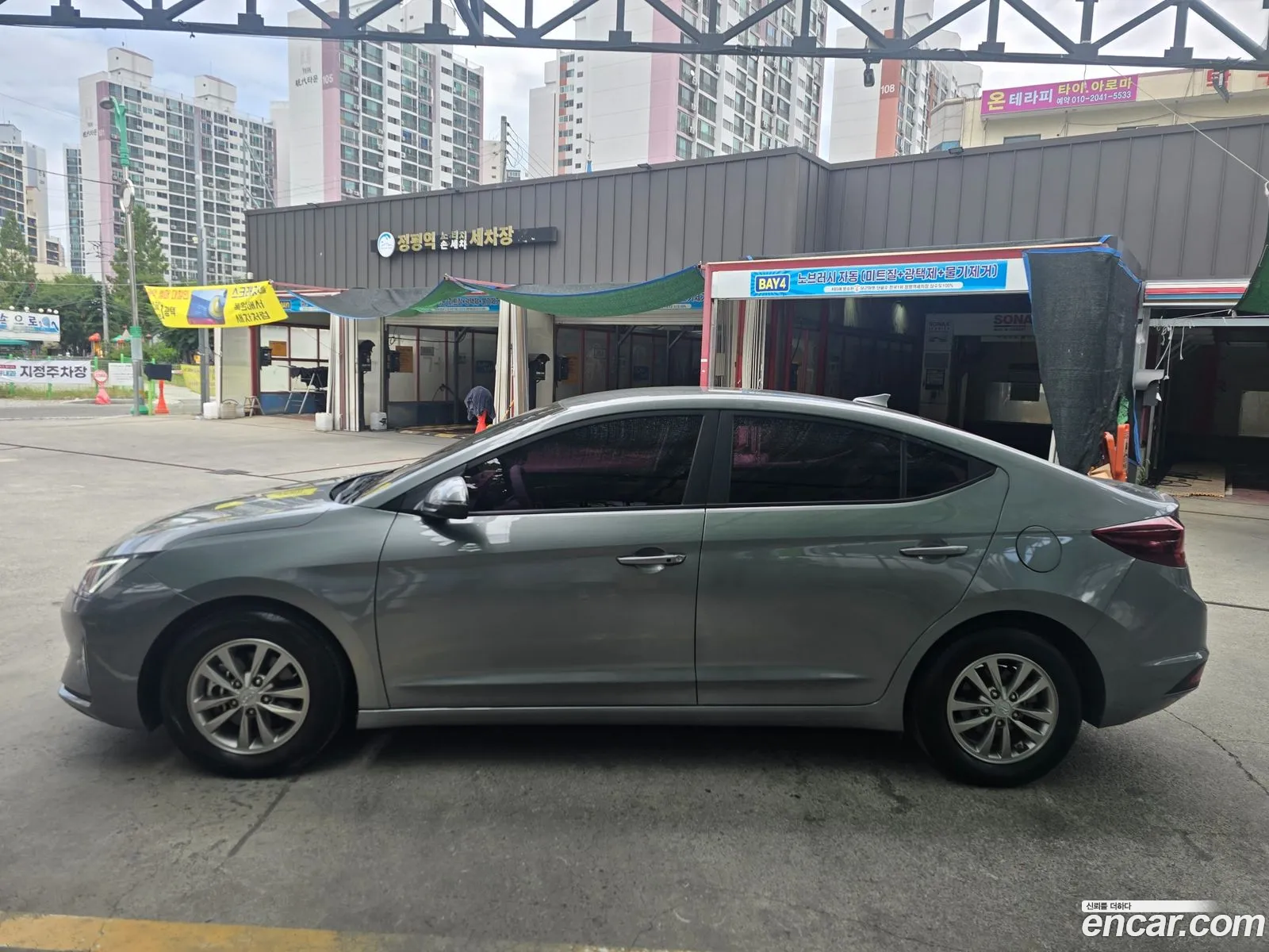 Hyundai Elantra AD 2018 — 9