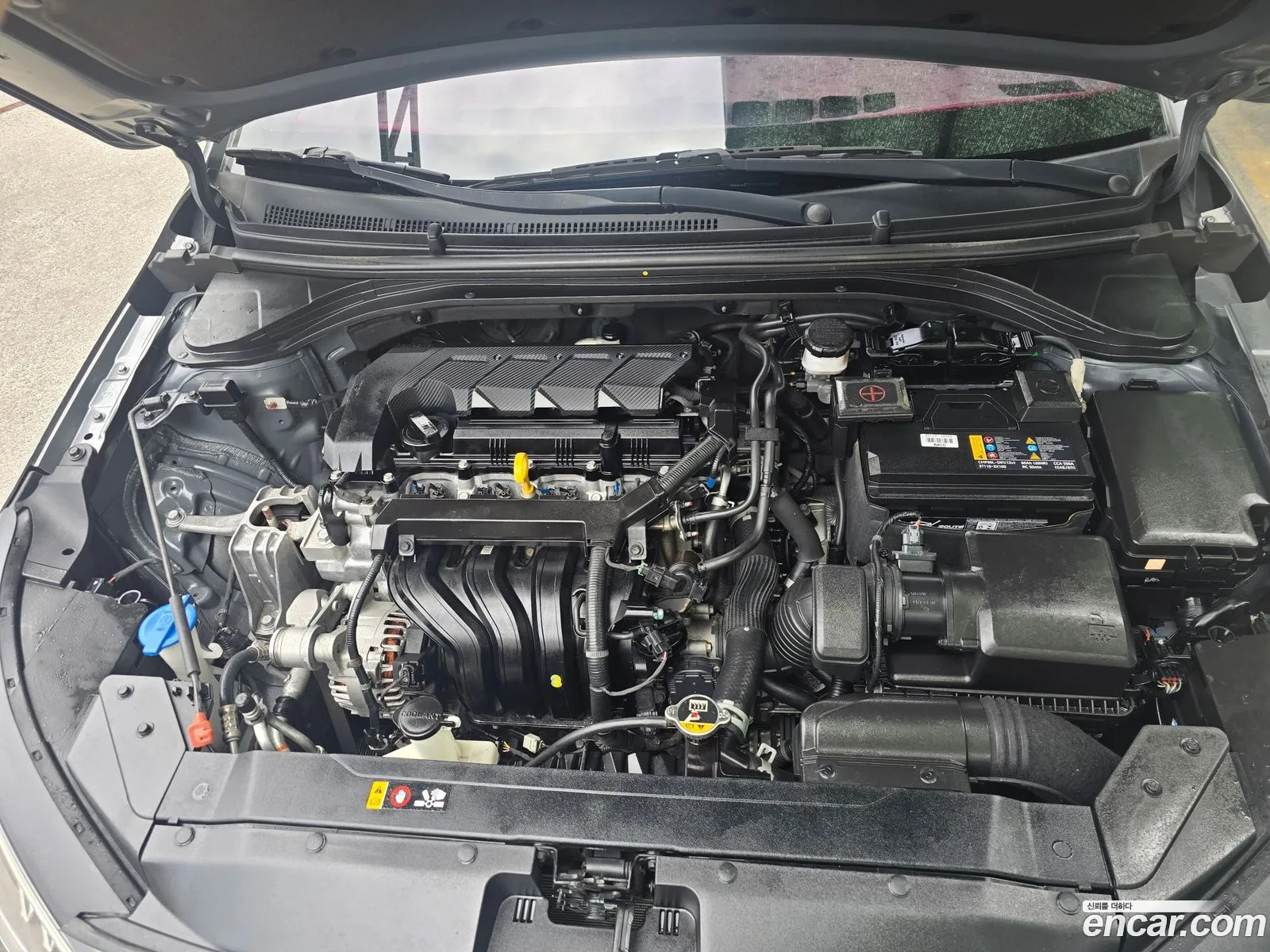 Hyundai Elantra AD 2018 — 13