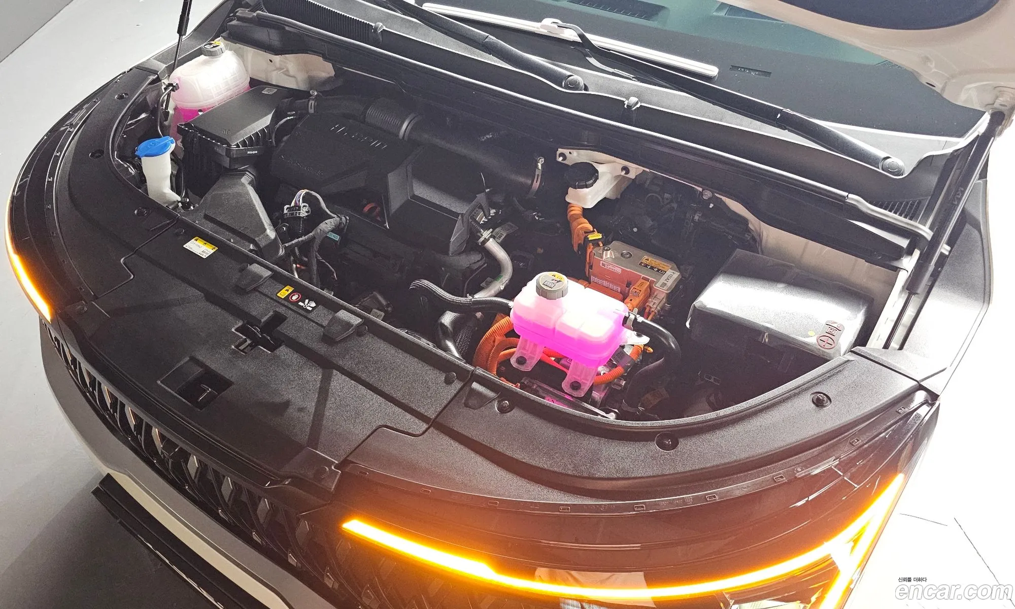 Kia Carnival 2025 — 11