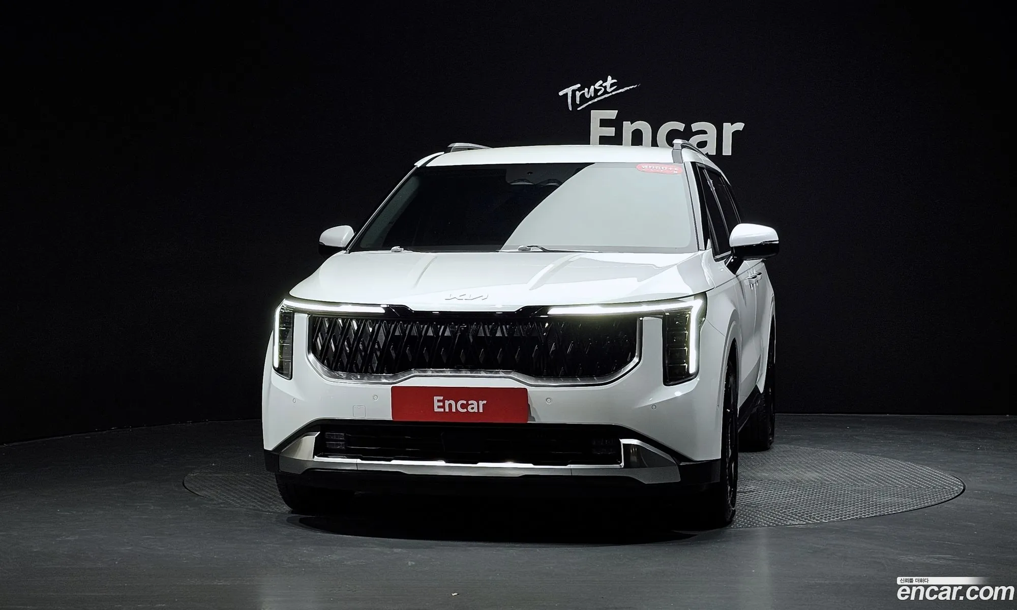 Kia Carnival 2025 — 17