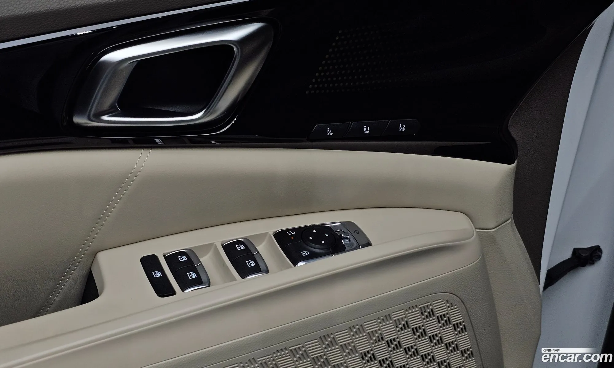 Kia Carnival 2025 — 24