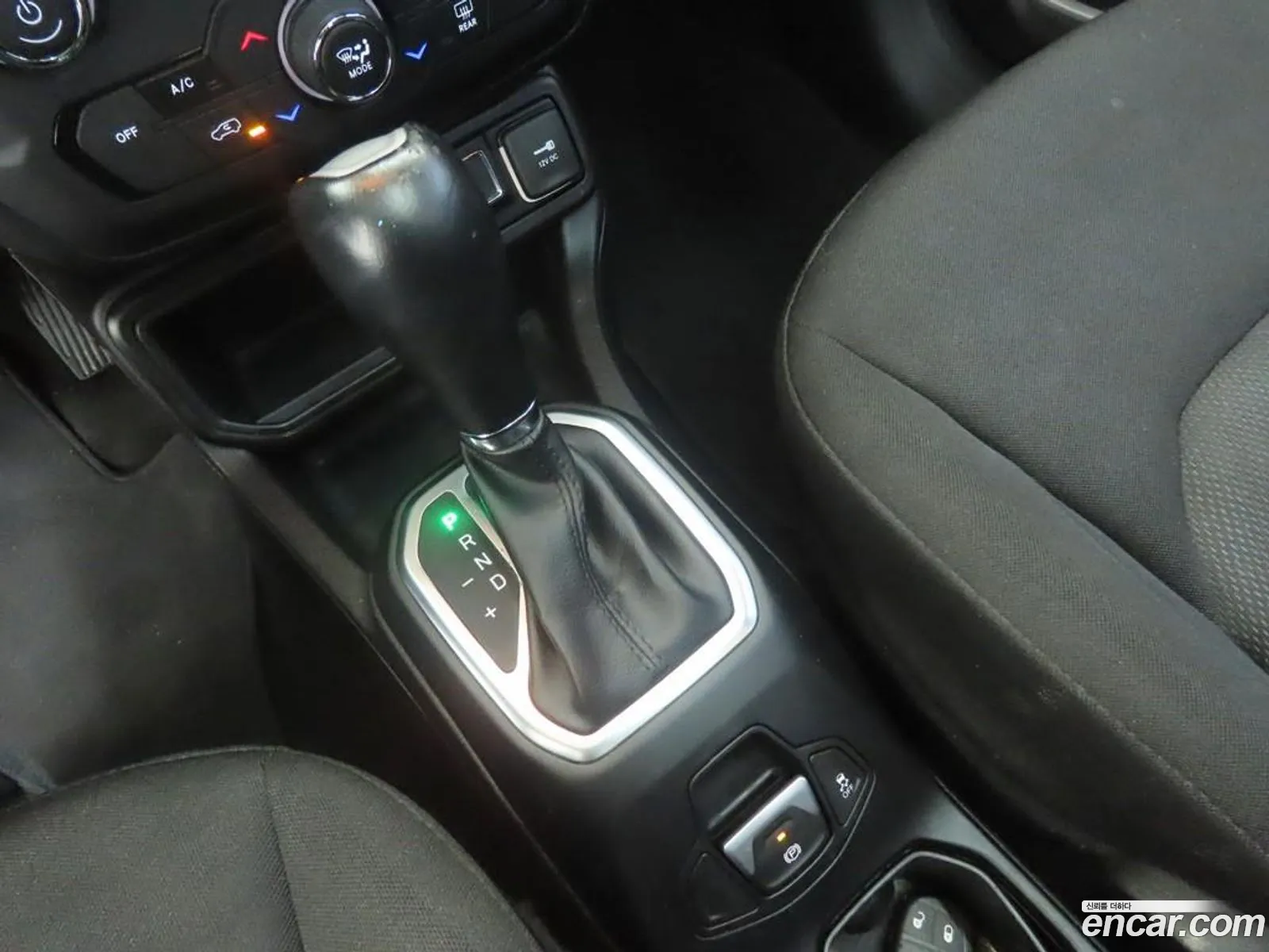 Jeep Renegade 2018 — 9