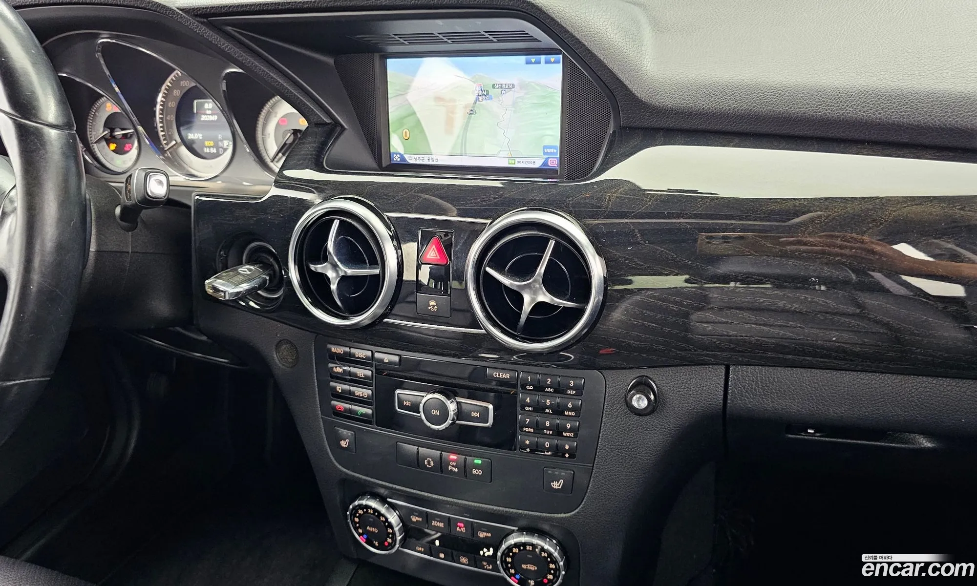 Mercedes-Benz GLK-Class X204 2014 WDCGG8EB4FG346730 — 4