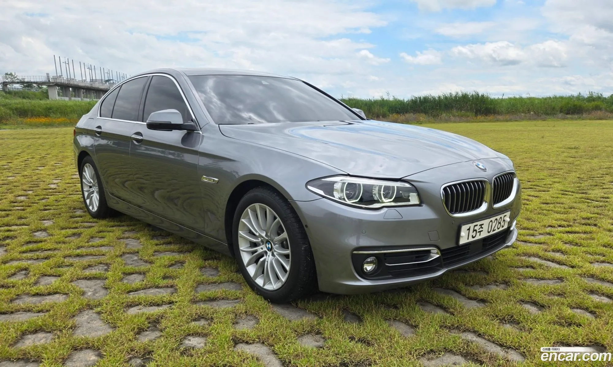 BMW 5 Series 2016 — 15