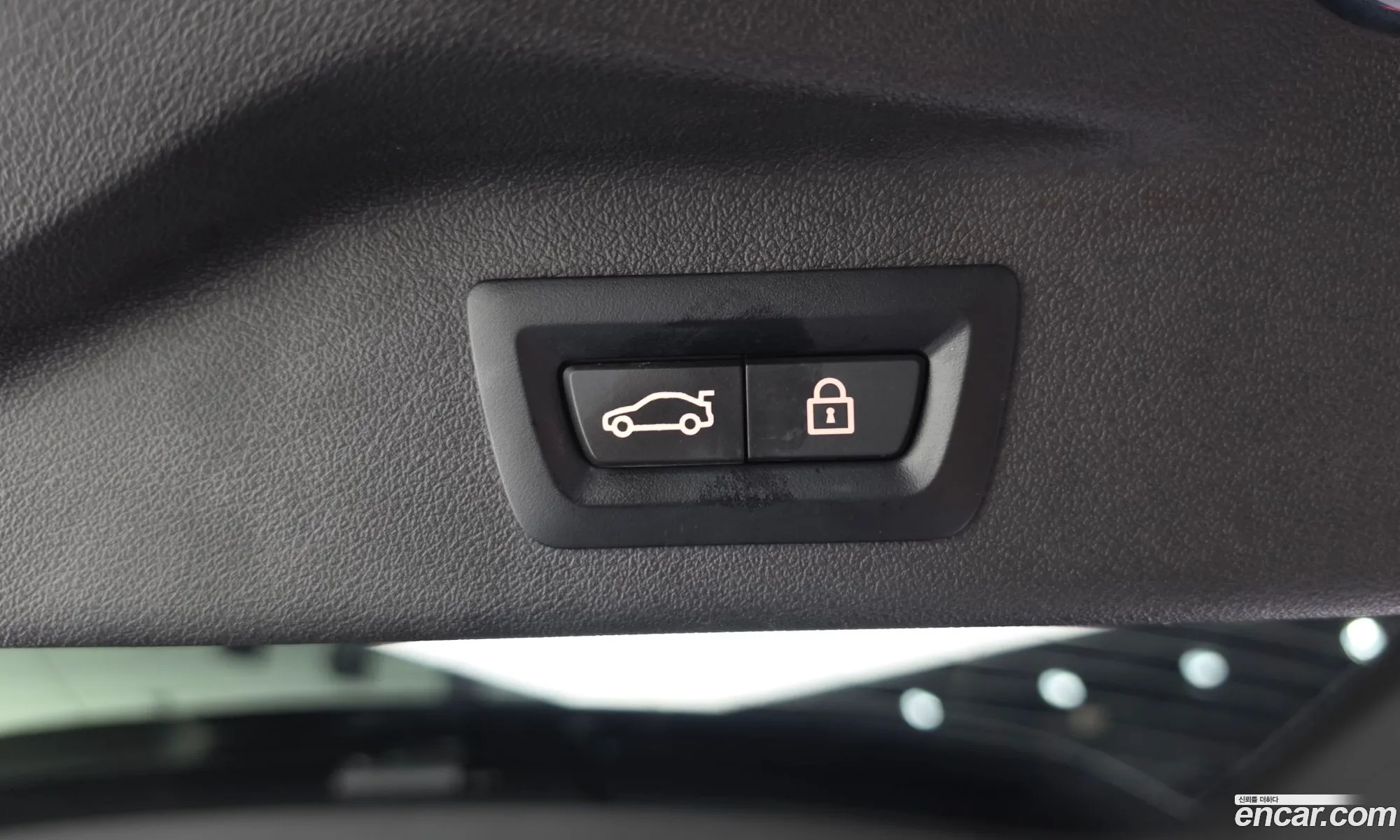 BMW X7 2023 WBA21EM0XP9P13522 — 32