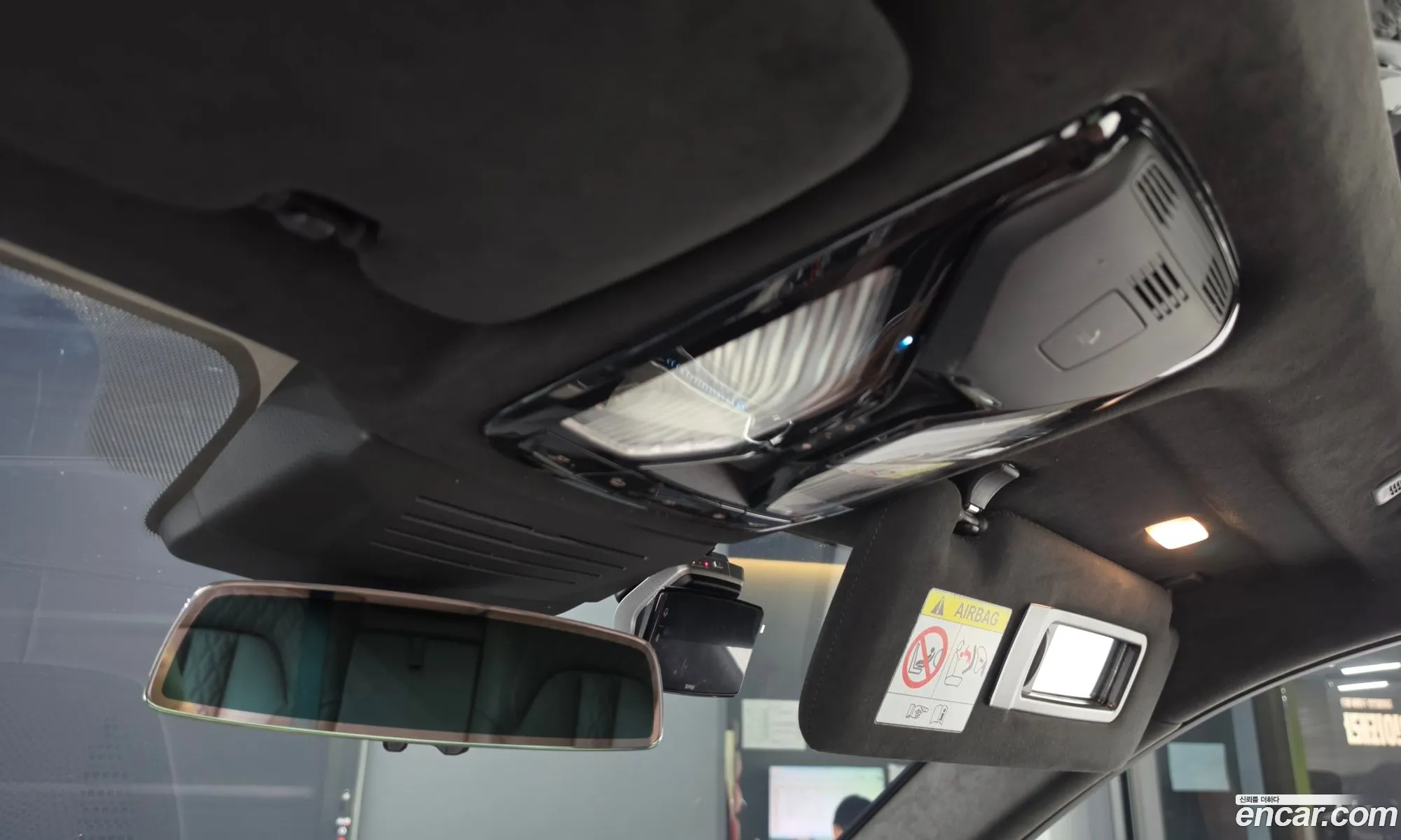 BMW X7 2023 WBA21EM0XP9P13522 — 20