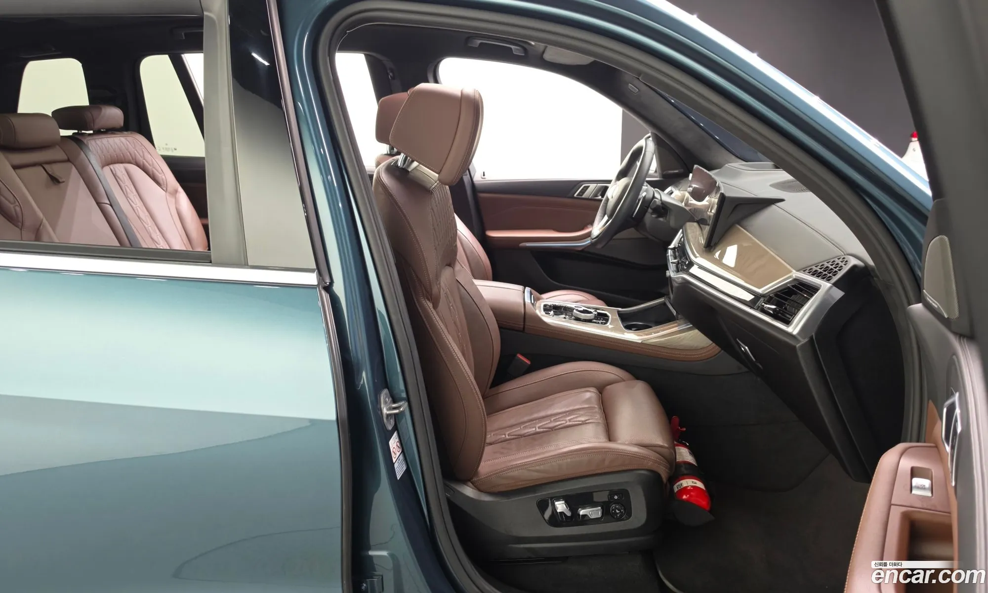 BMW X7 2023 WBA21EM0XP9P13522 — 7